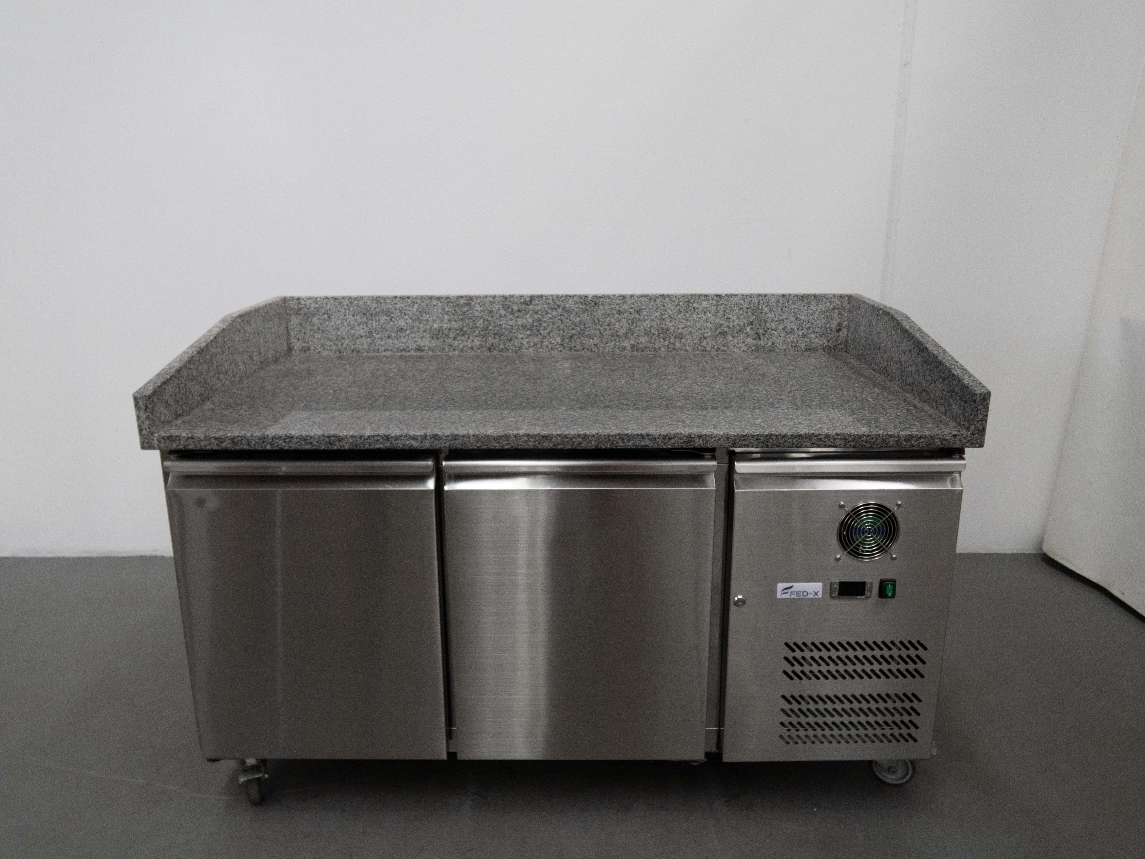 FED XPZ2600TN Saladette Fridge - 834410