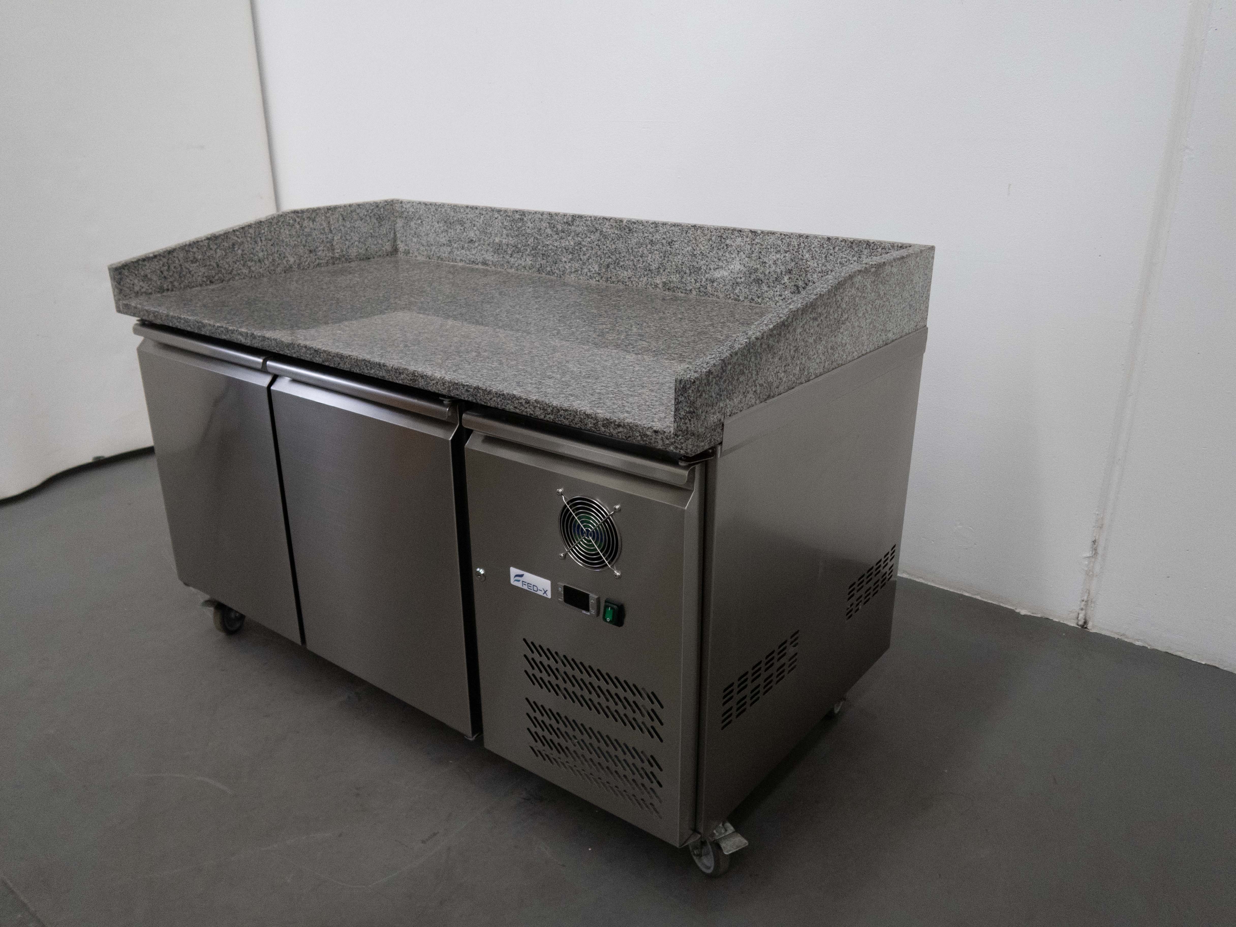 FED XPZ2600TN Saladette Fridge - 834410