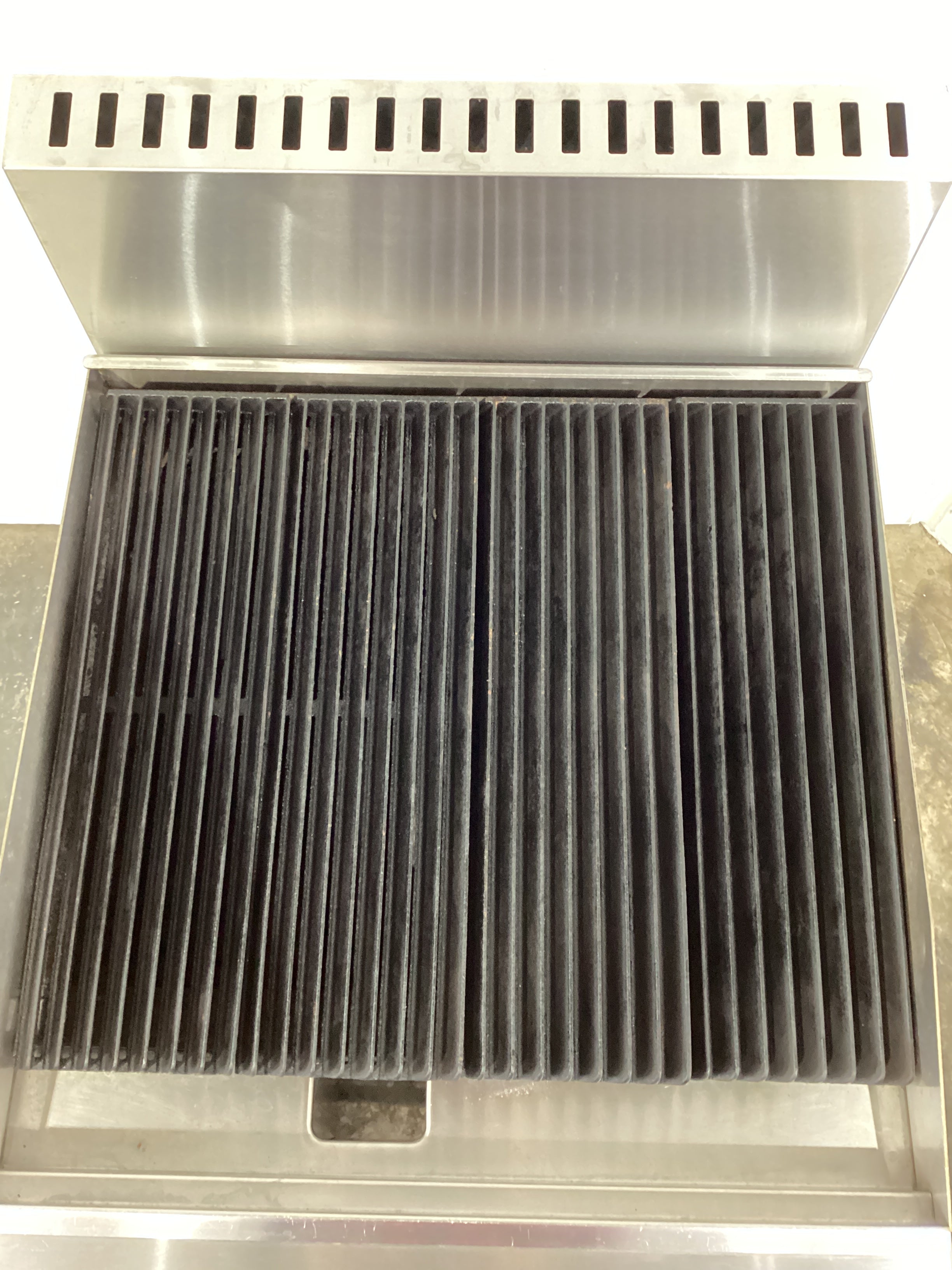 Mercury MCN-24-FR Char Grill - 835571