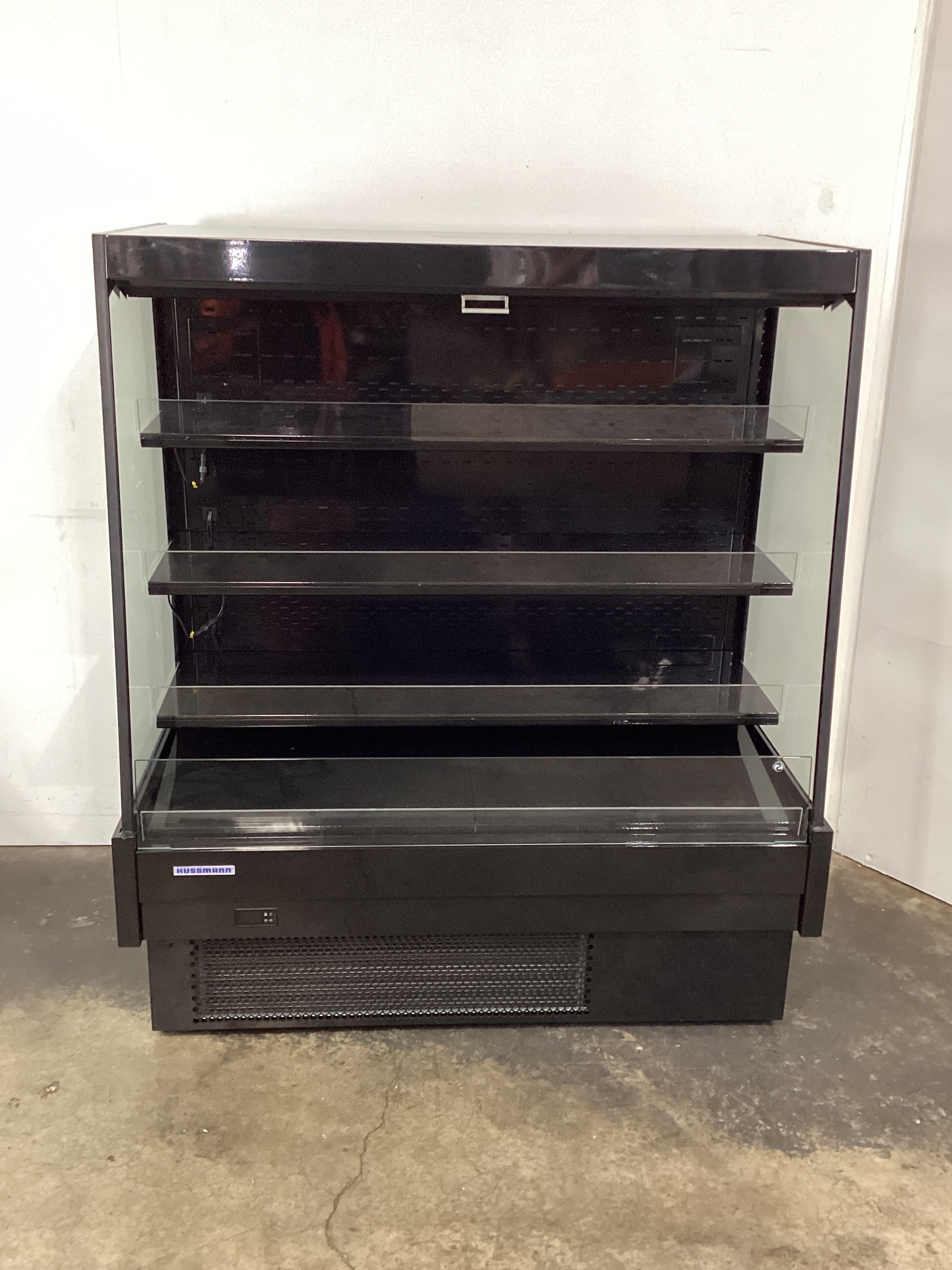 Hussmann SGN152S-2 Self Contained Open Front Semi-Vertical Chiller - 836319