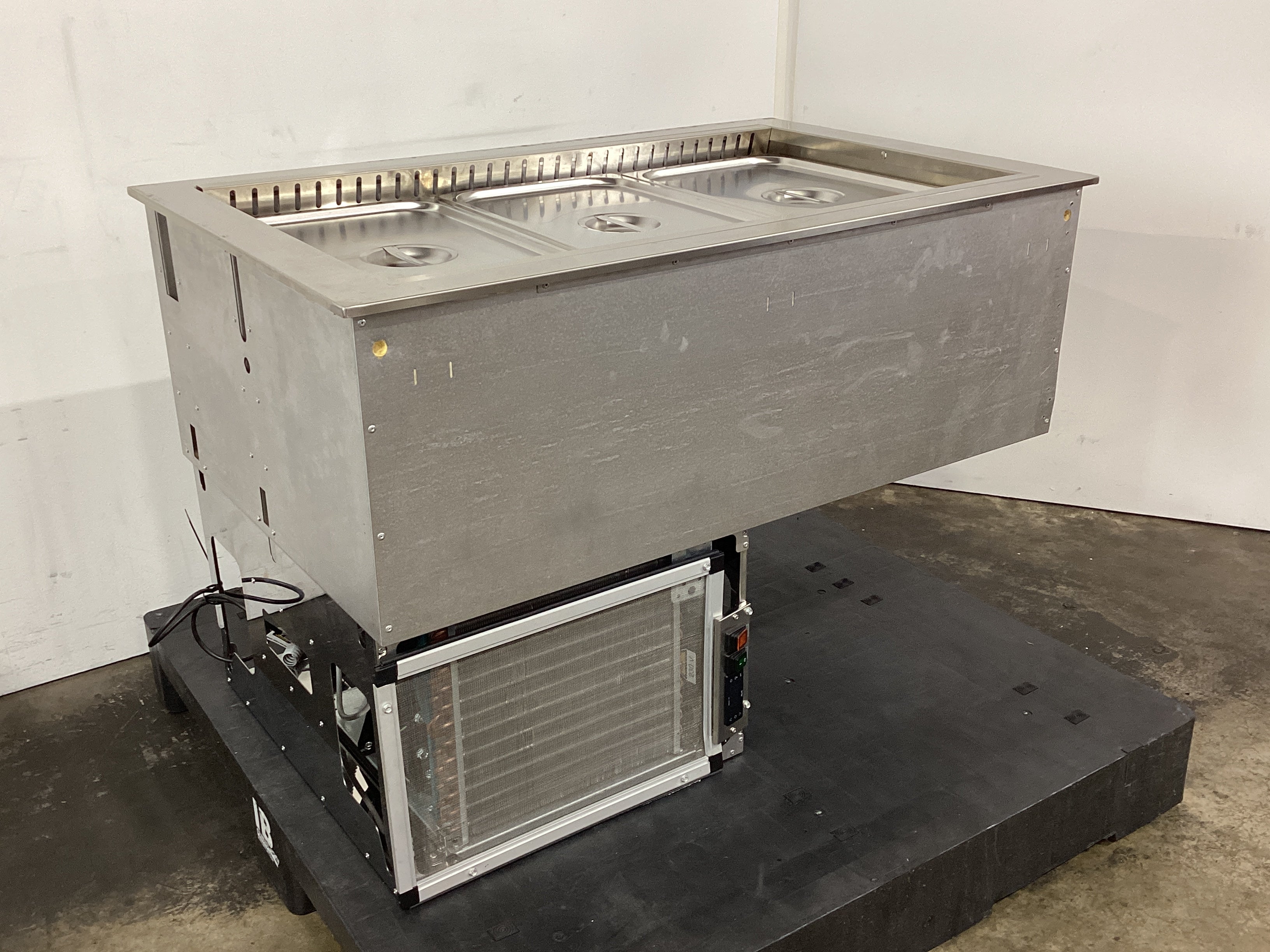 Emainox I7HCVRVGT3 Cold Food Display - 836680