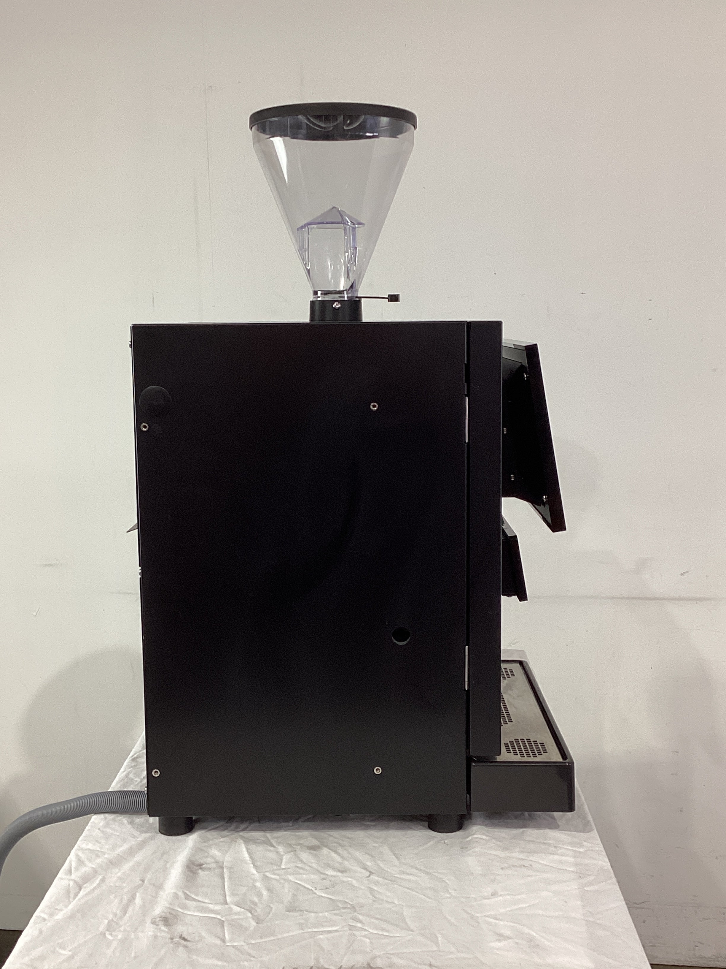 HLF 2700 Automatic Coffee Machine + Milk Fridge - 836868