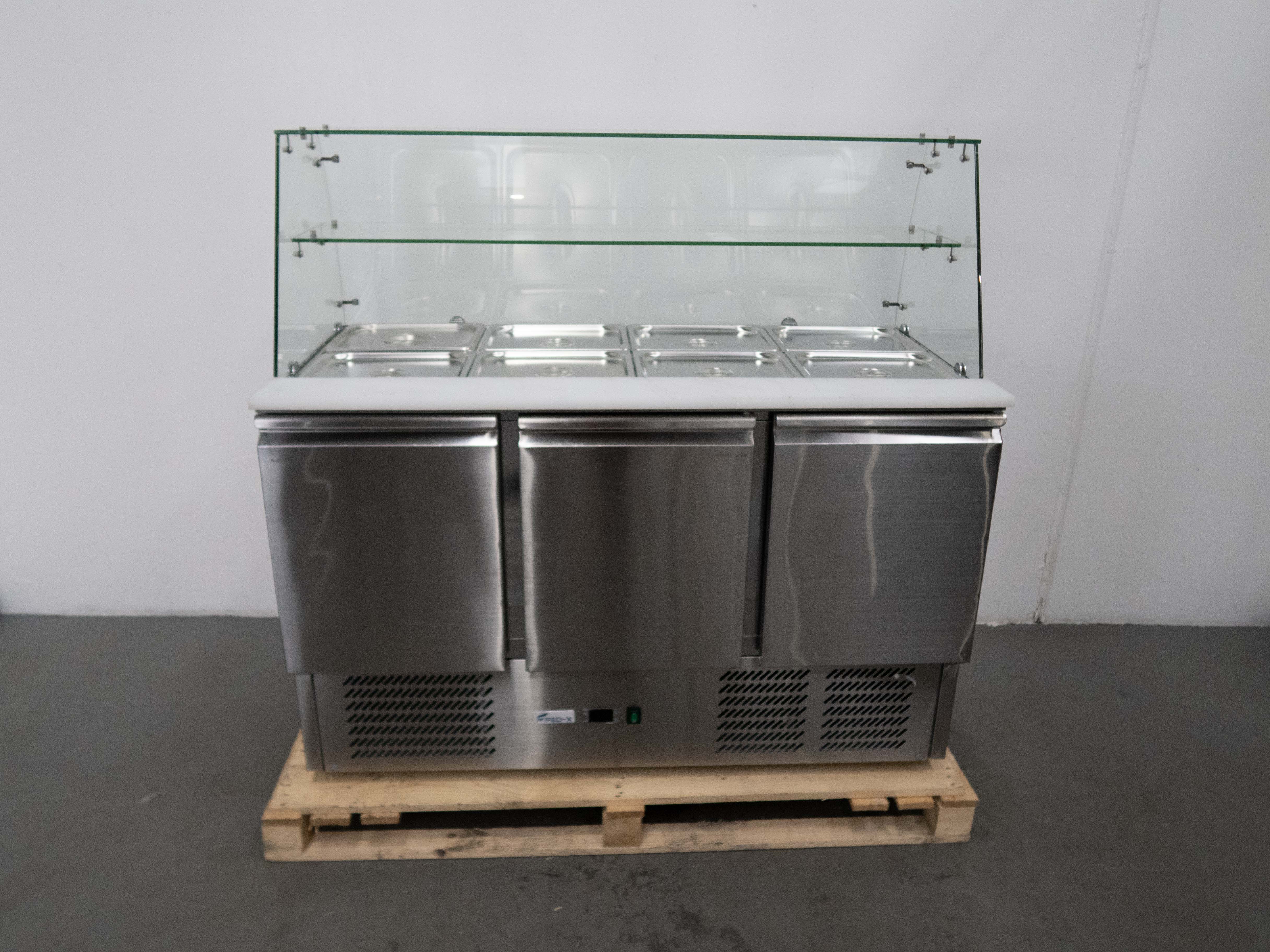 FED-X XS903GC Sandwich Prep Bench - 837297