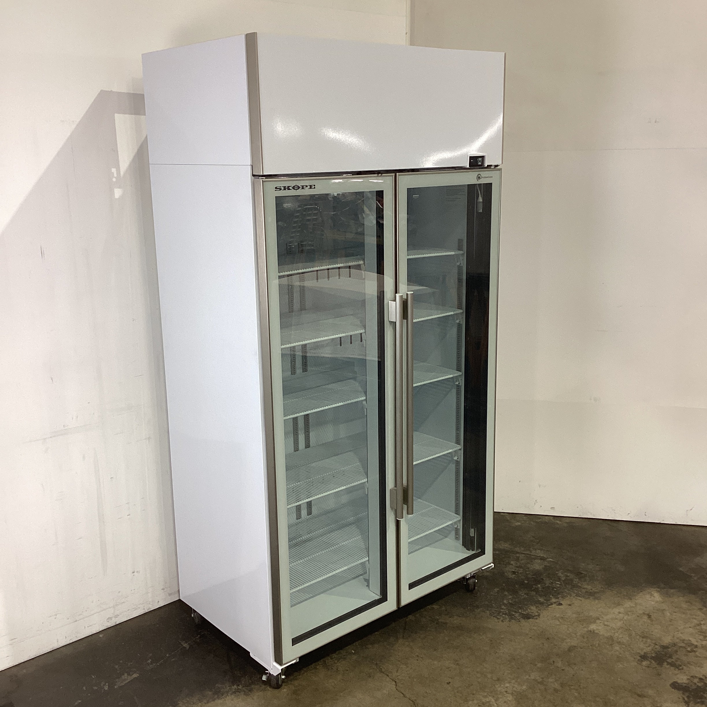Skope TME1000N-A Upright Fridge - 837305