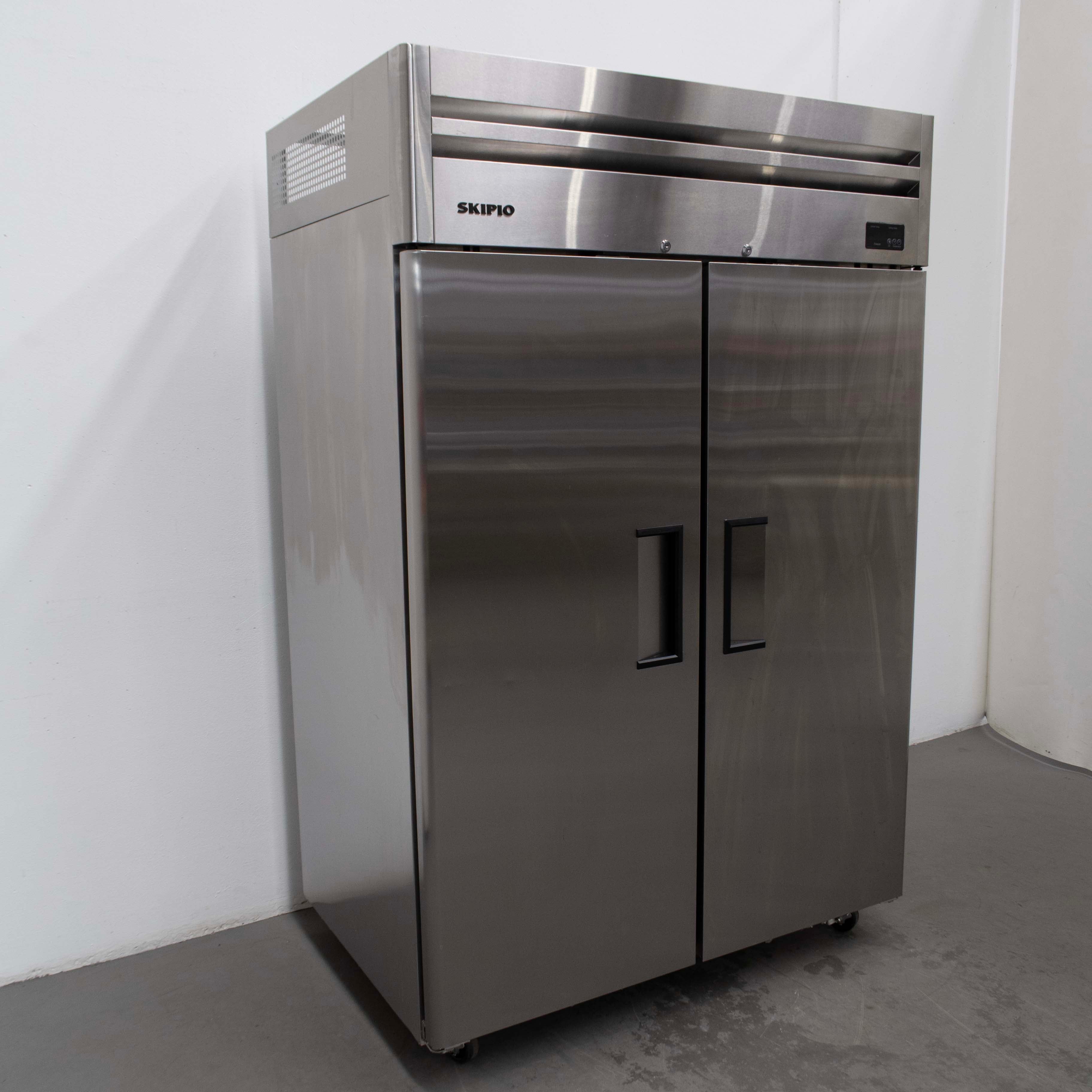 Skipio SFT45-2 Upright Freezer - 837560