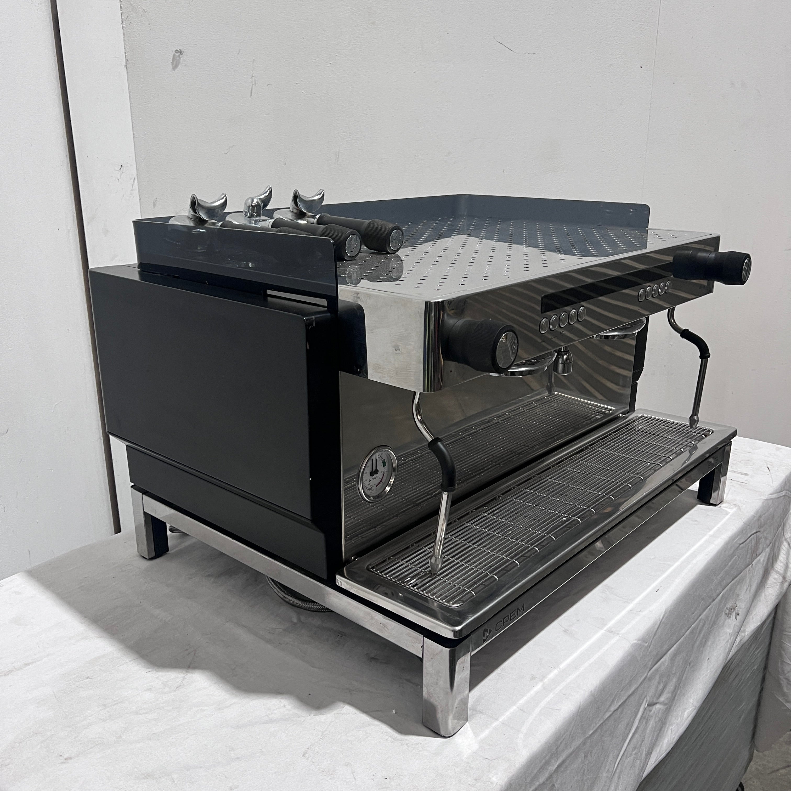 Crem EBEE-DA1B-22AR 2 Group Volumetric Coffee Machine - 837906