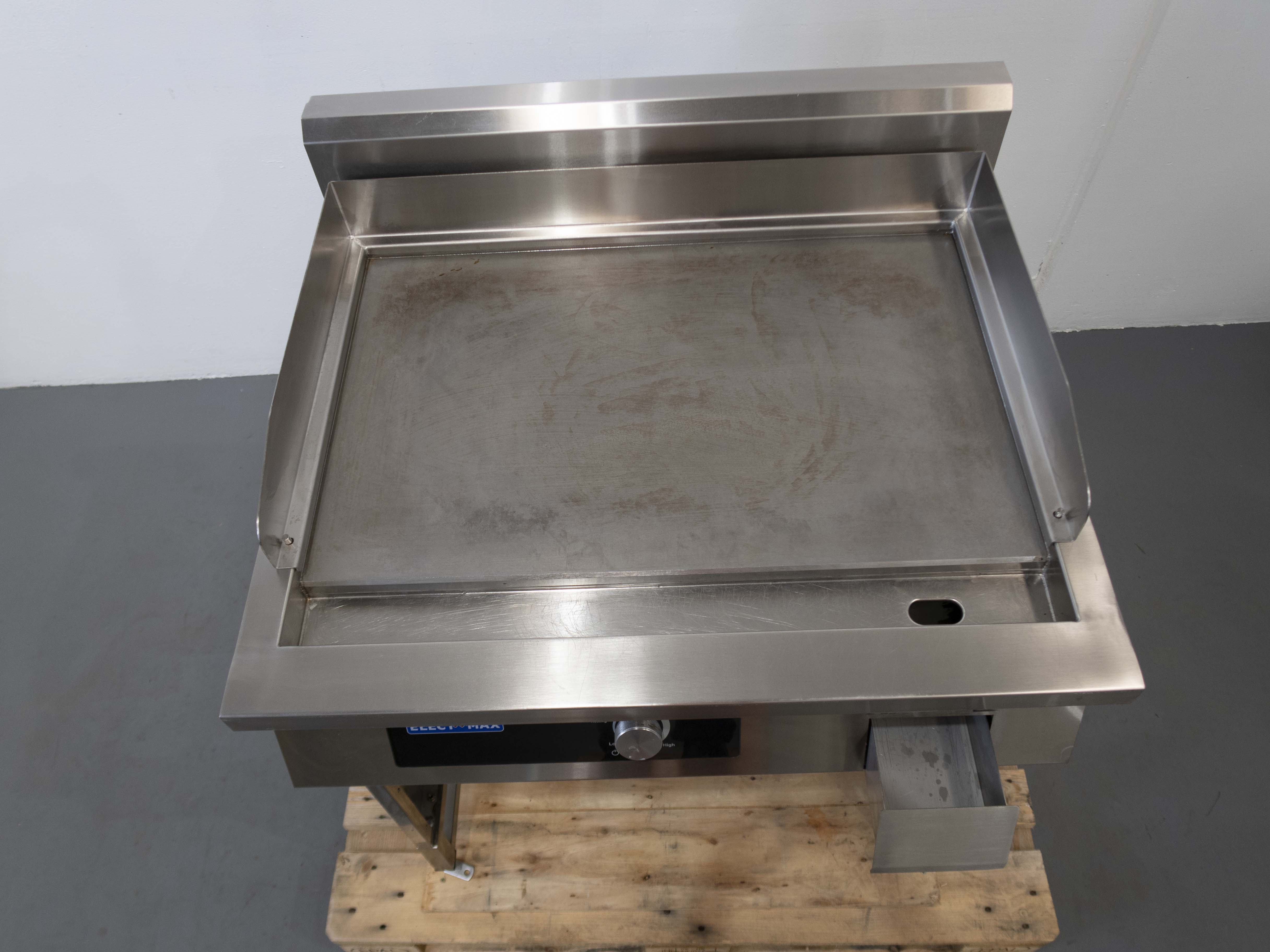 Electmax EGP7-800 Induction Griddle - 839724