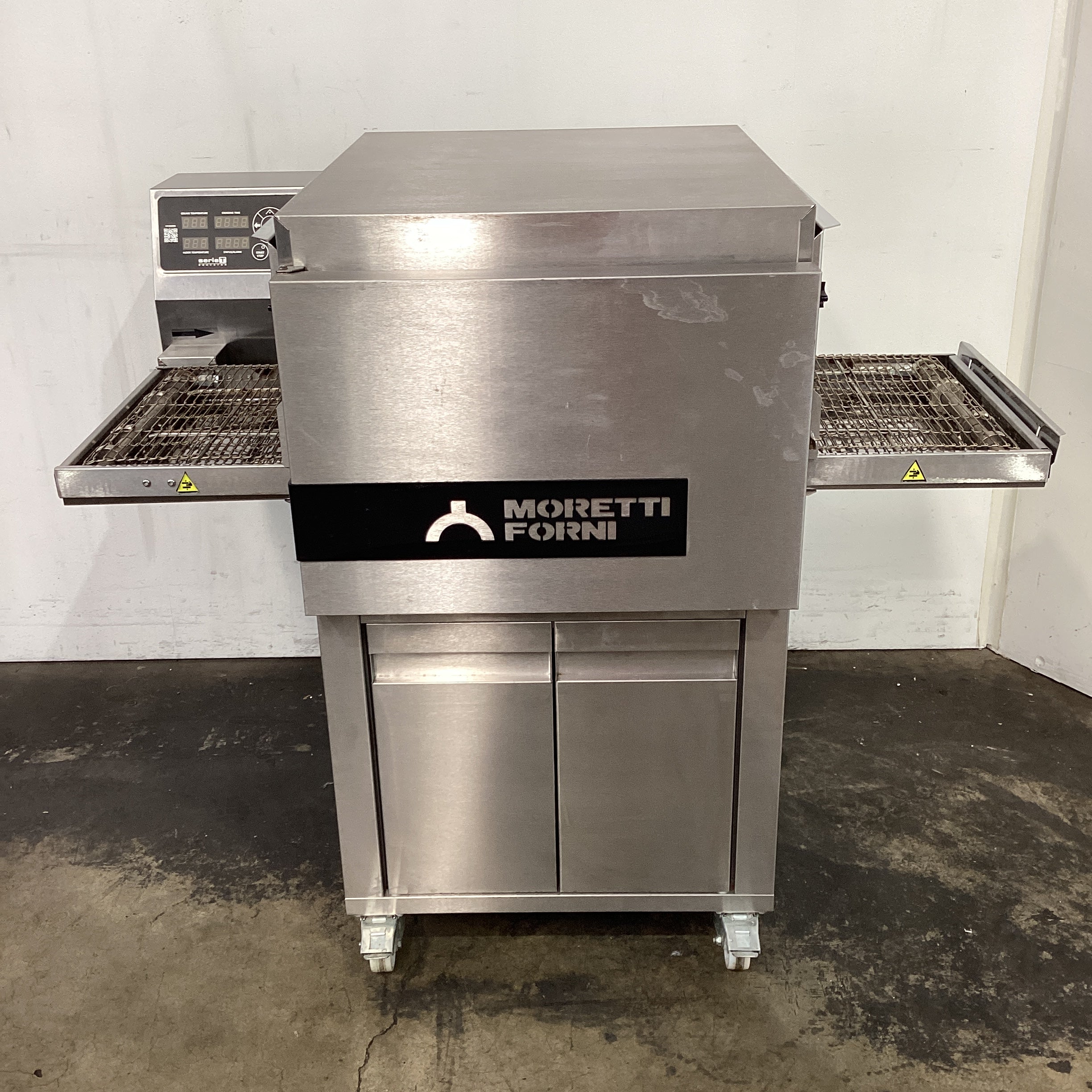 Moretti Forni T64E-1 Conveyor Oven + Stand - 840289