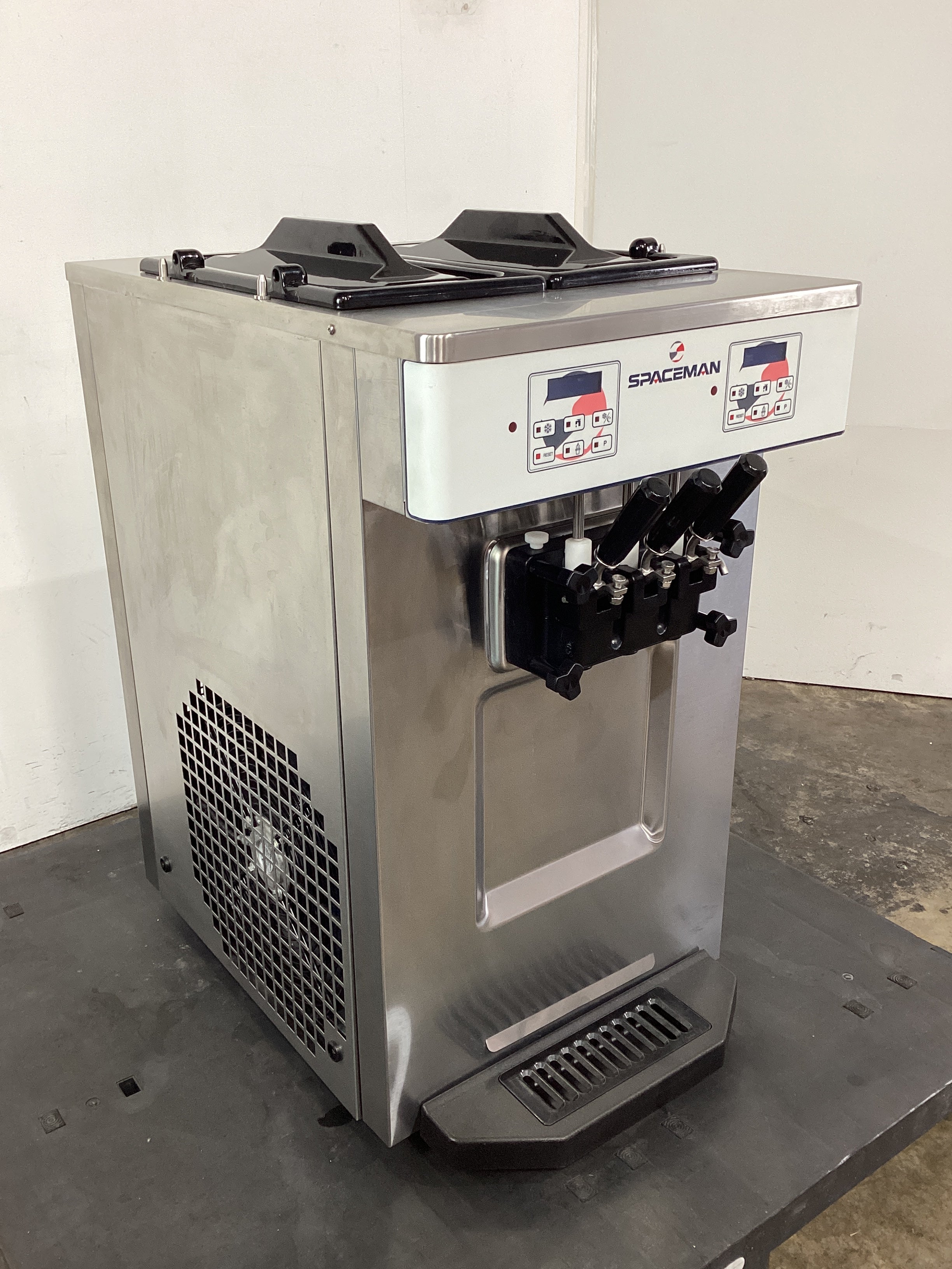 Spaceman 6235A-C Ice Cream Machine - 841229