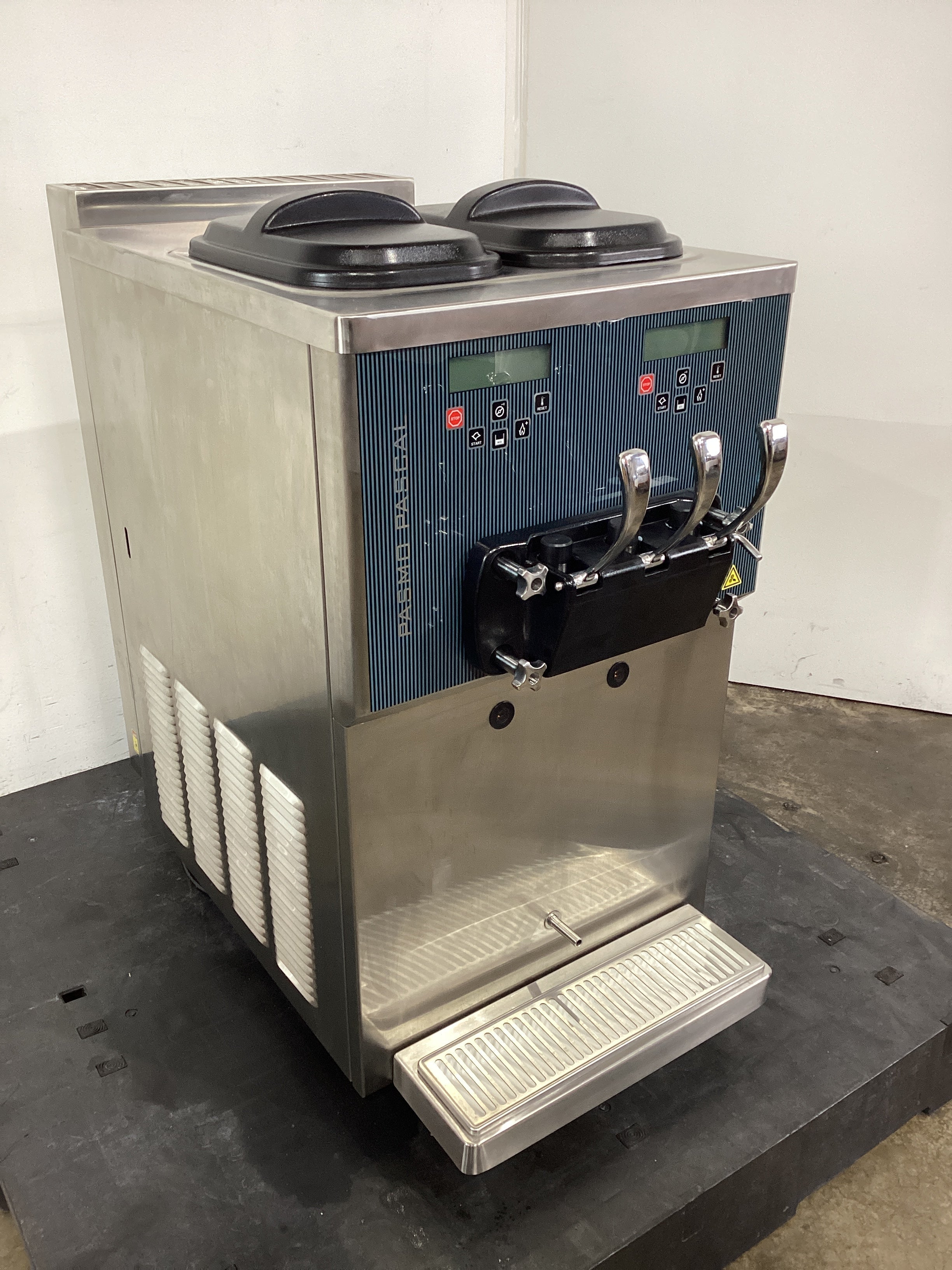 Pasmo Pascal S121 Ice Cream Machine - 842095