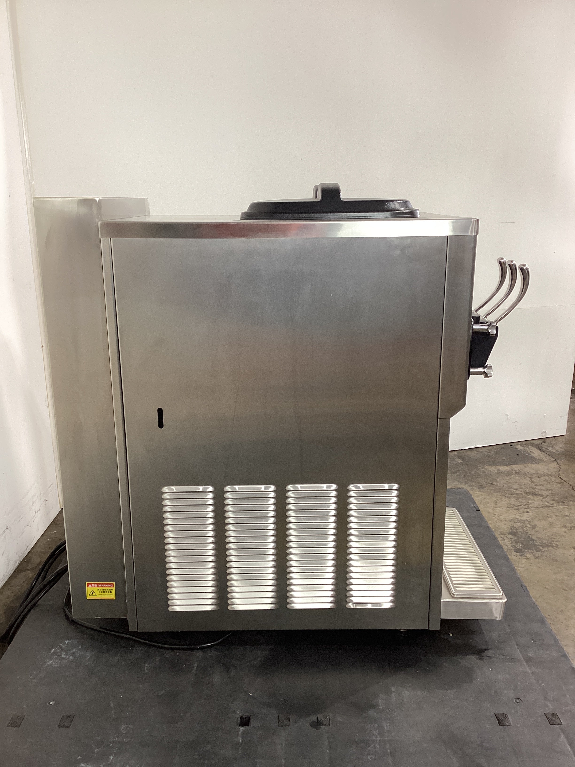 Pasmo Pascal S121 Ice Cream Machine - 842095