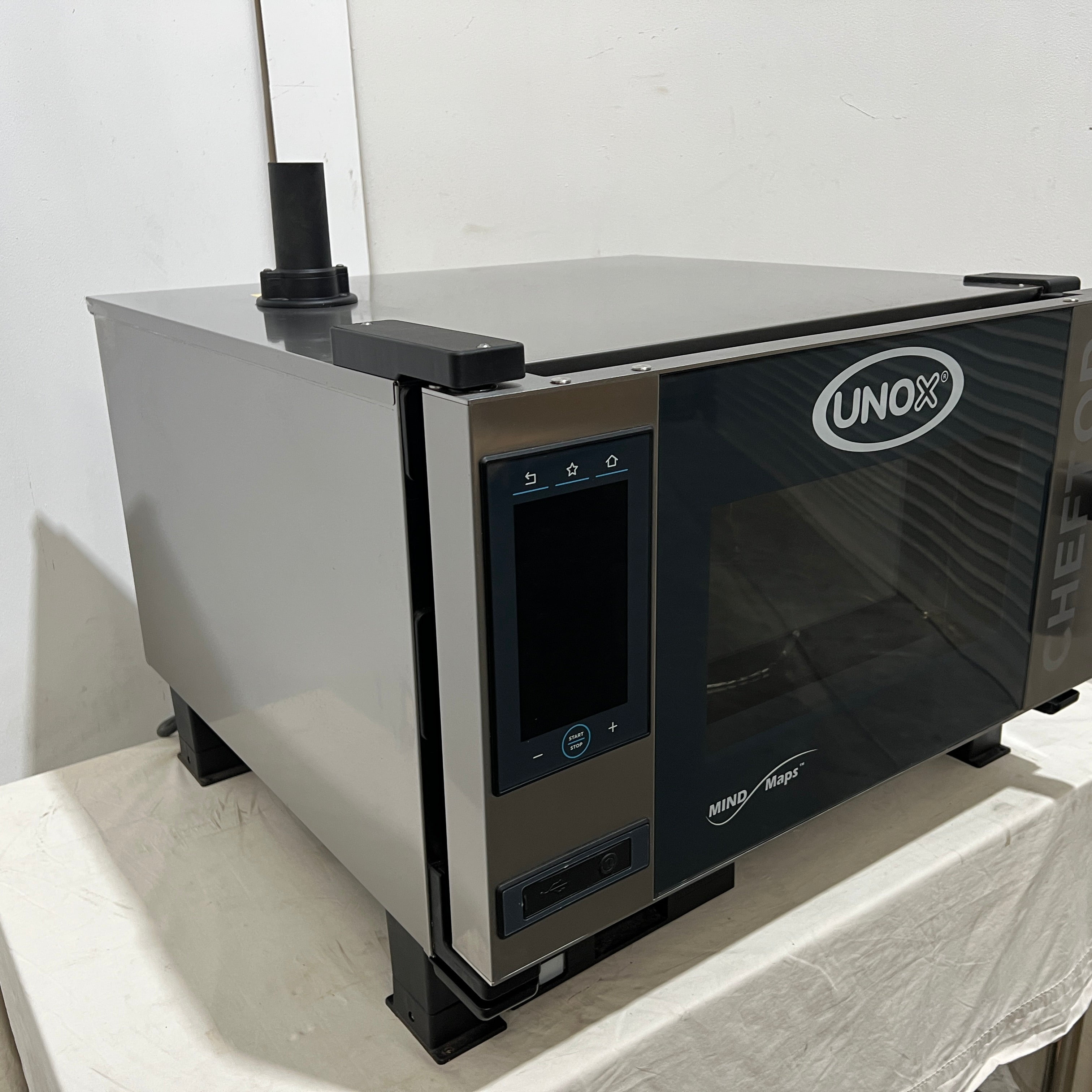 Unox XEVC-0311-EPRM Combi Oven with Reverse Osmosis System - 887893