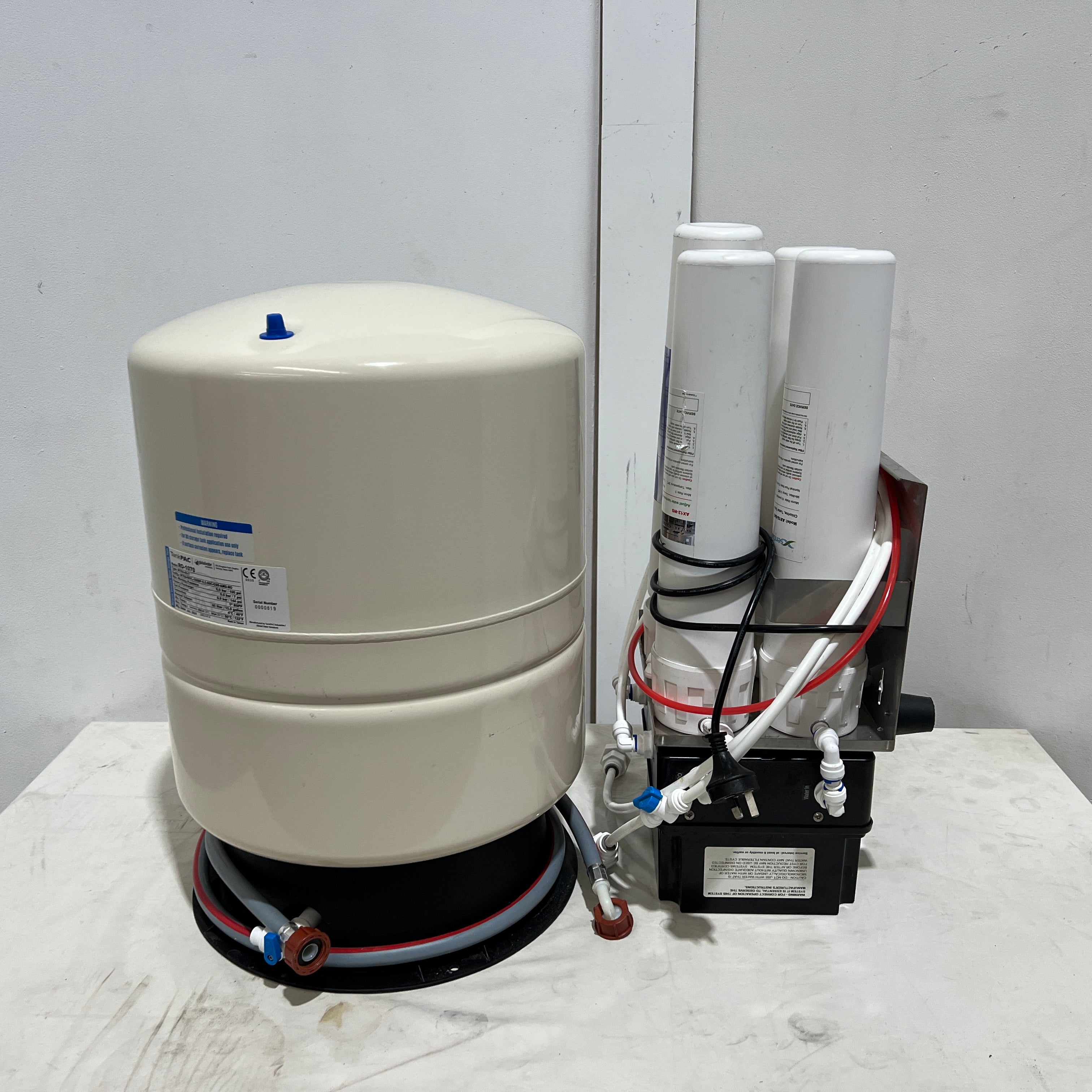 Unox XEVC-0311-EPRM Combi Oven with Reverse Osmosis System - 887893