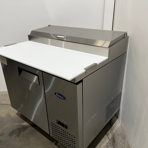 Atosa MPF8201GR Sandwich Prep Bench - 843290