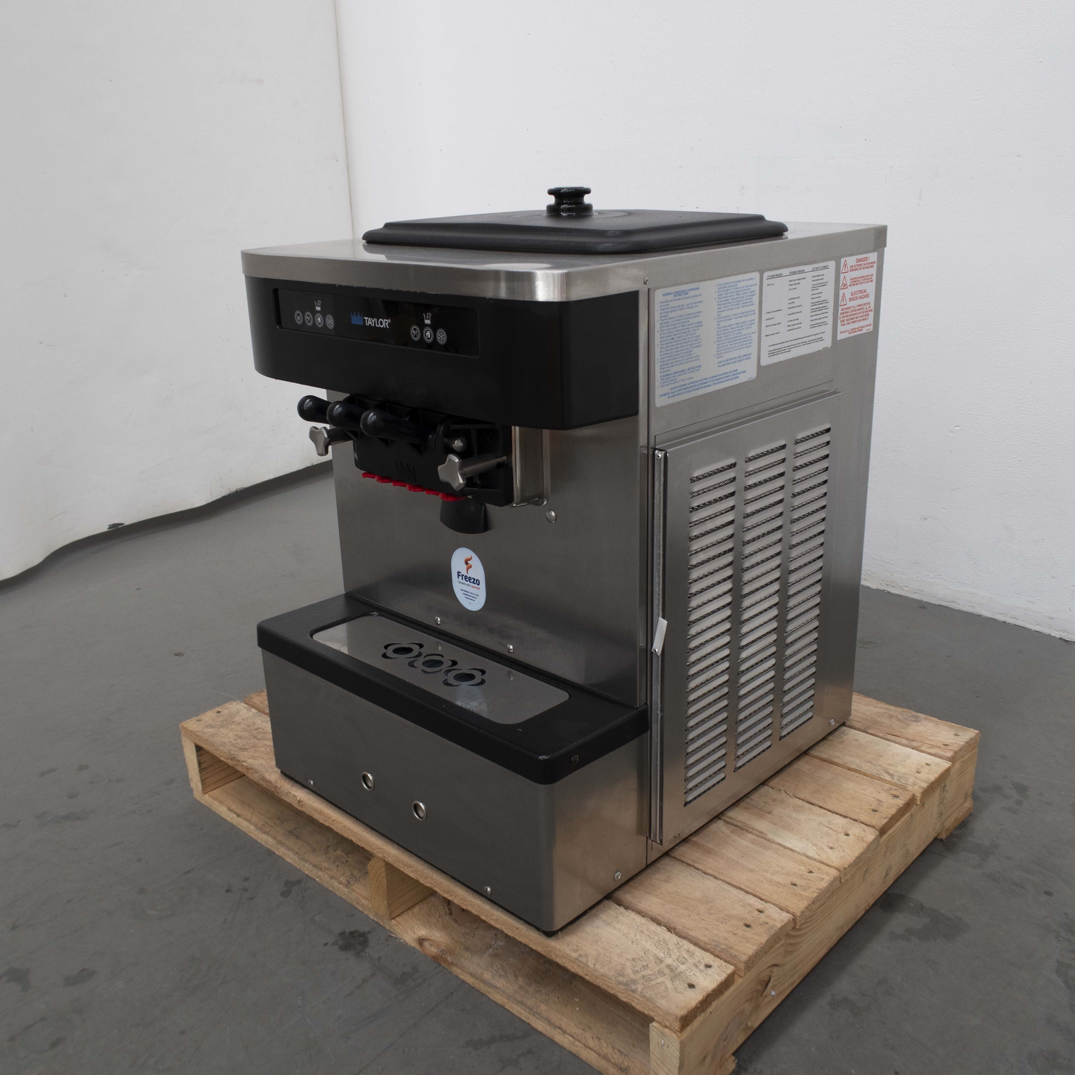 Taylor C161-40 Soft Serve Machine - 843825