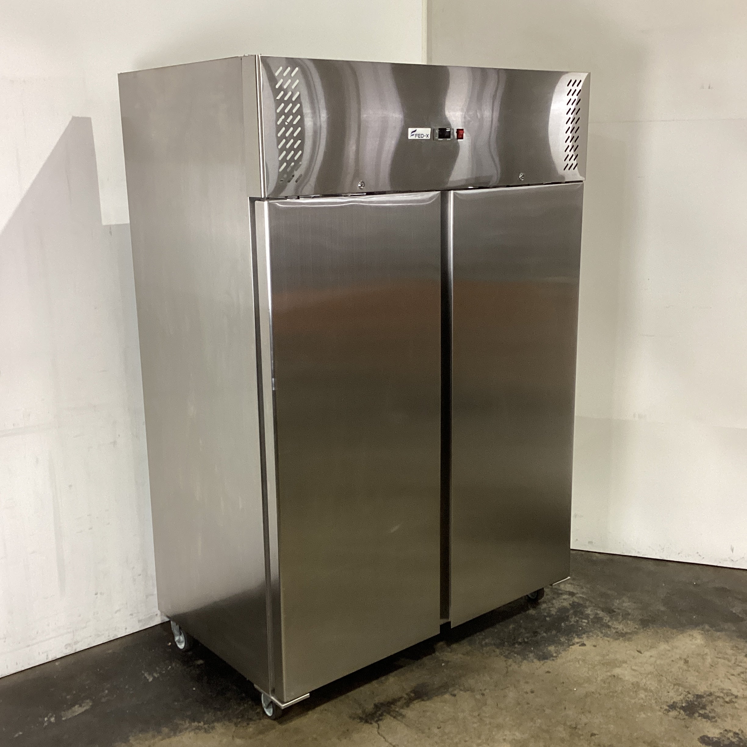 FED-X XURF1200SFV Upright Freezer - 844565