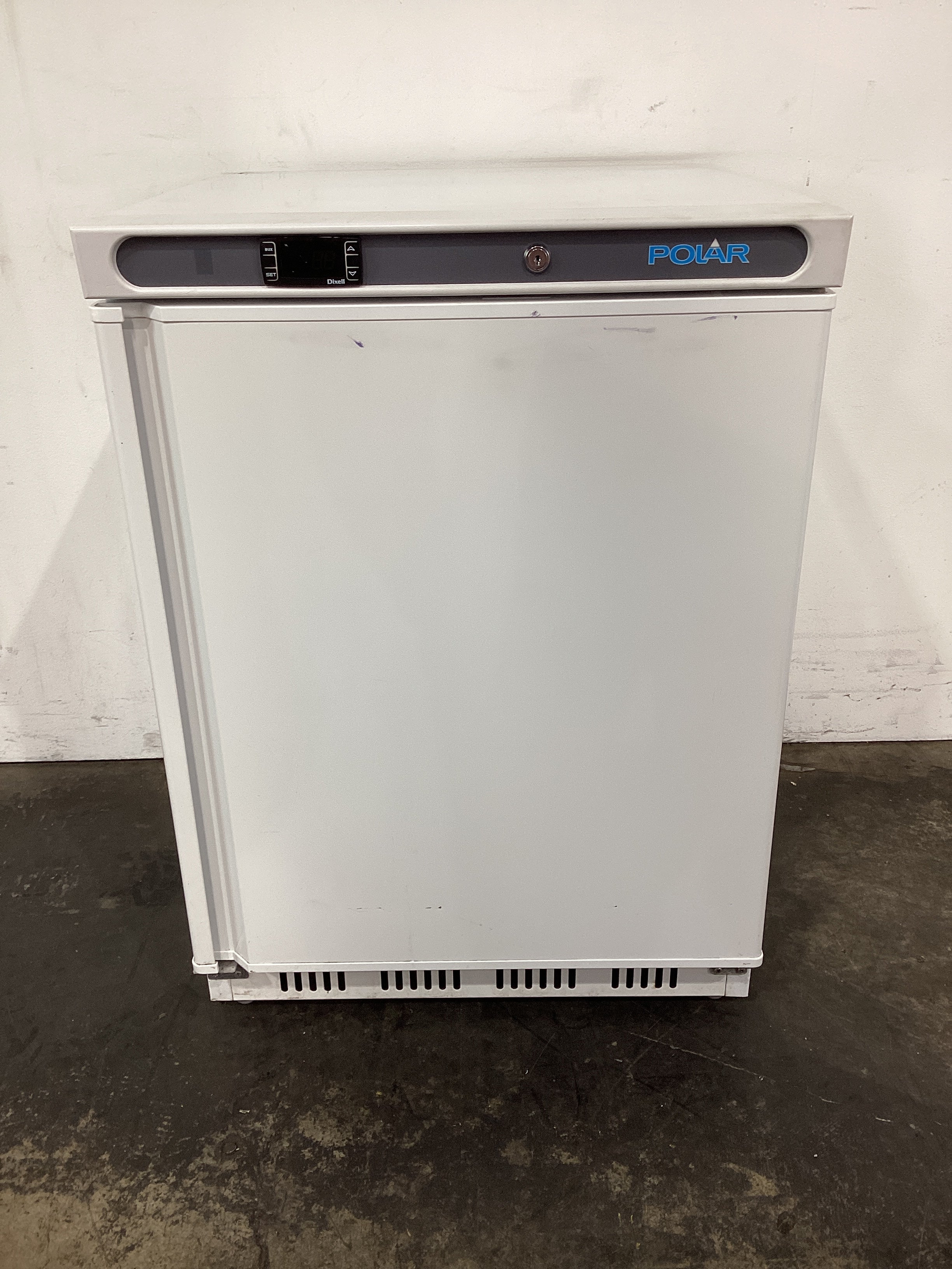 Polar CD610-A-03 Undercounter Bar Fridge - 844631