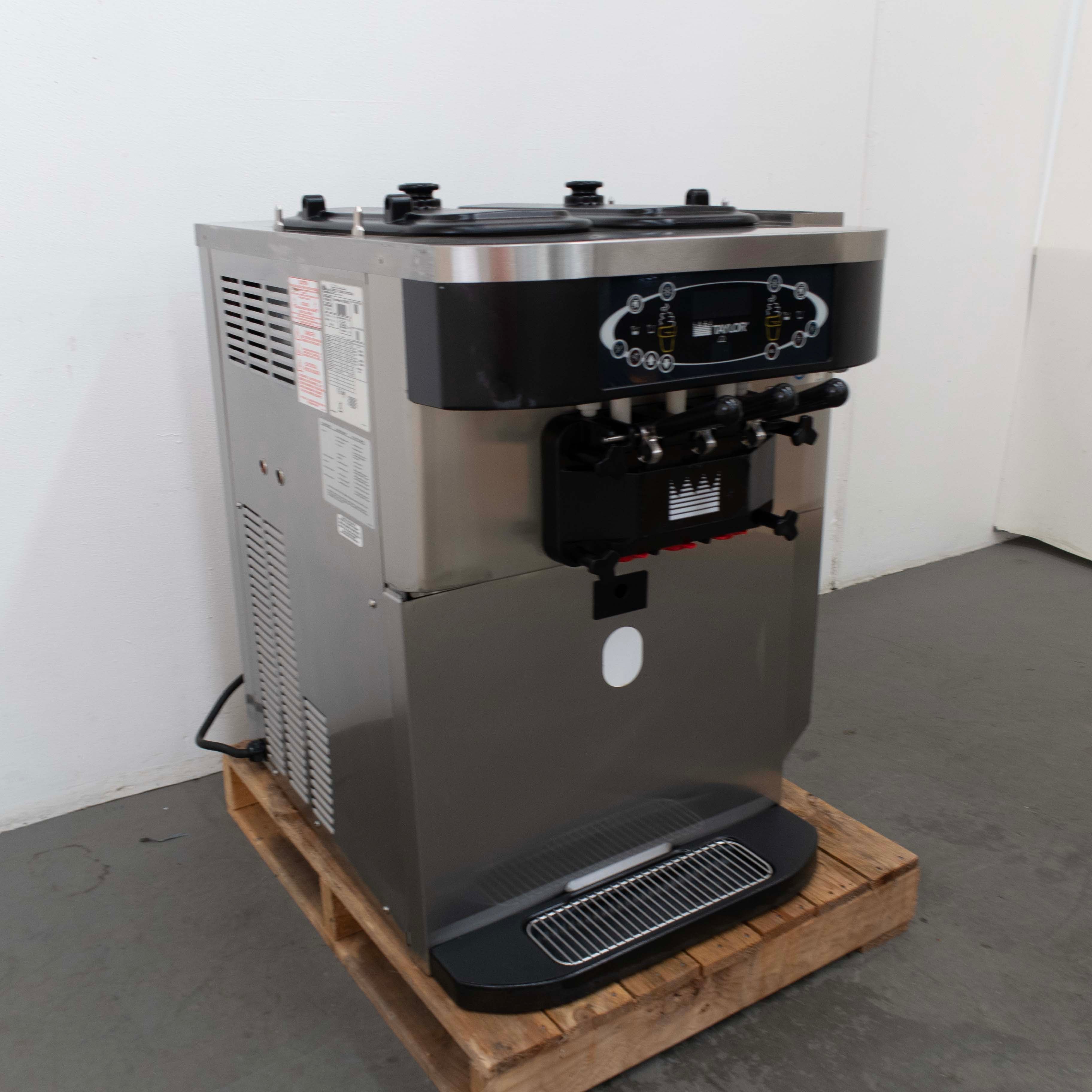 Taylor C723-58 Soft Serve Freezer - 844872