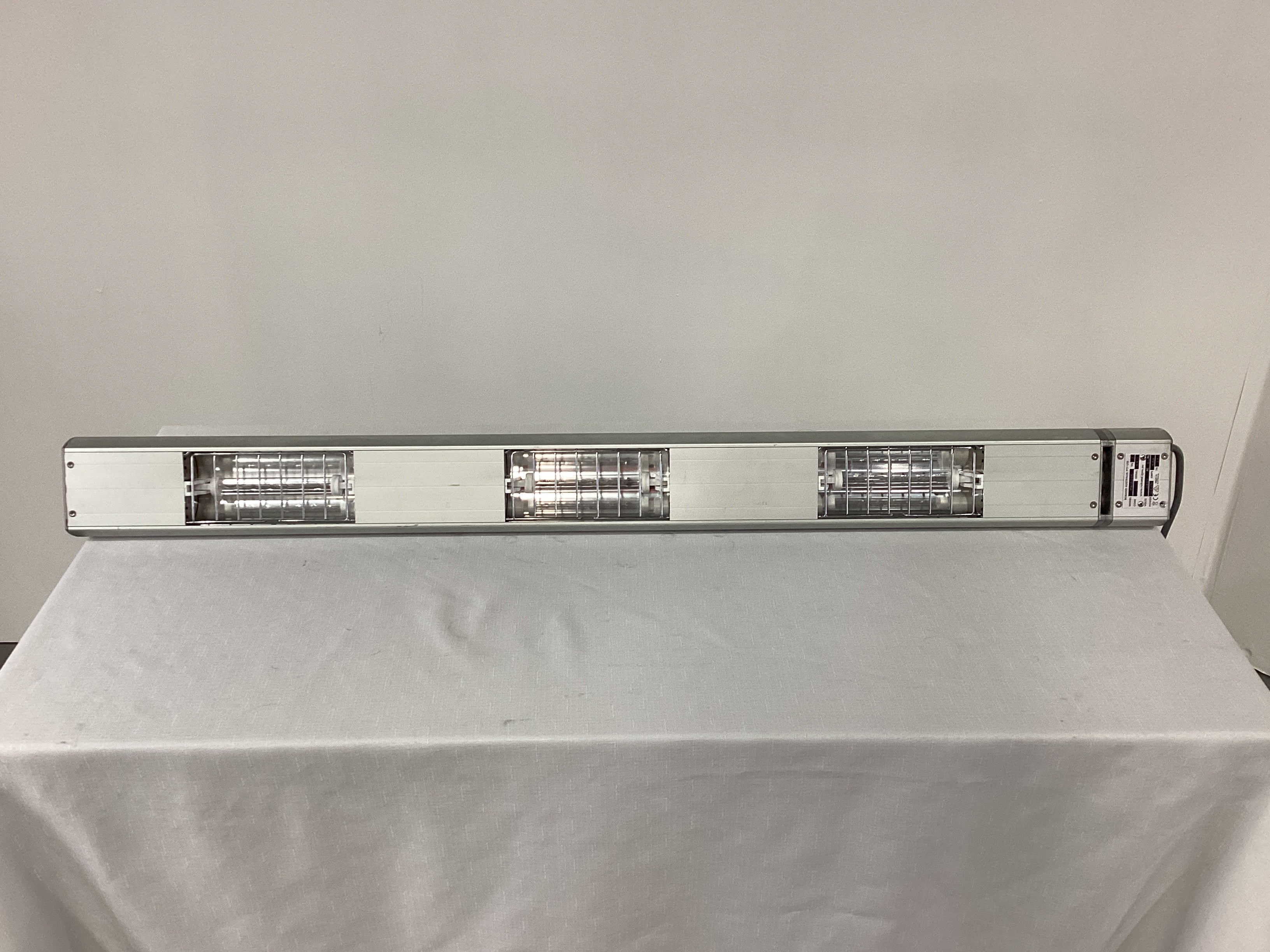 Roband HQ1200E Heat Lamp - 845294