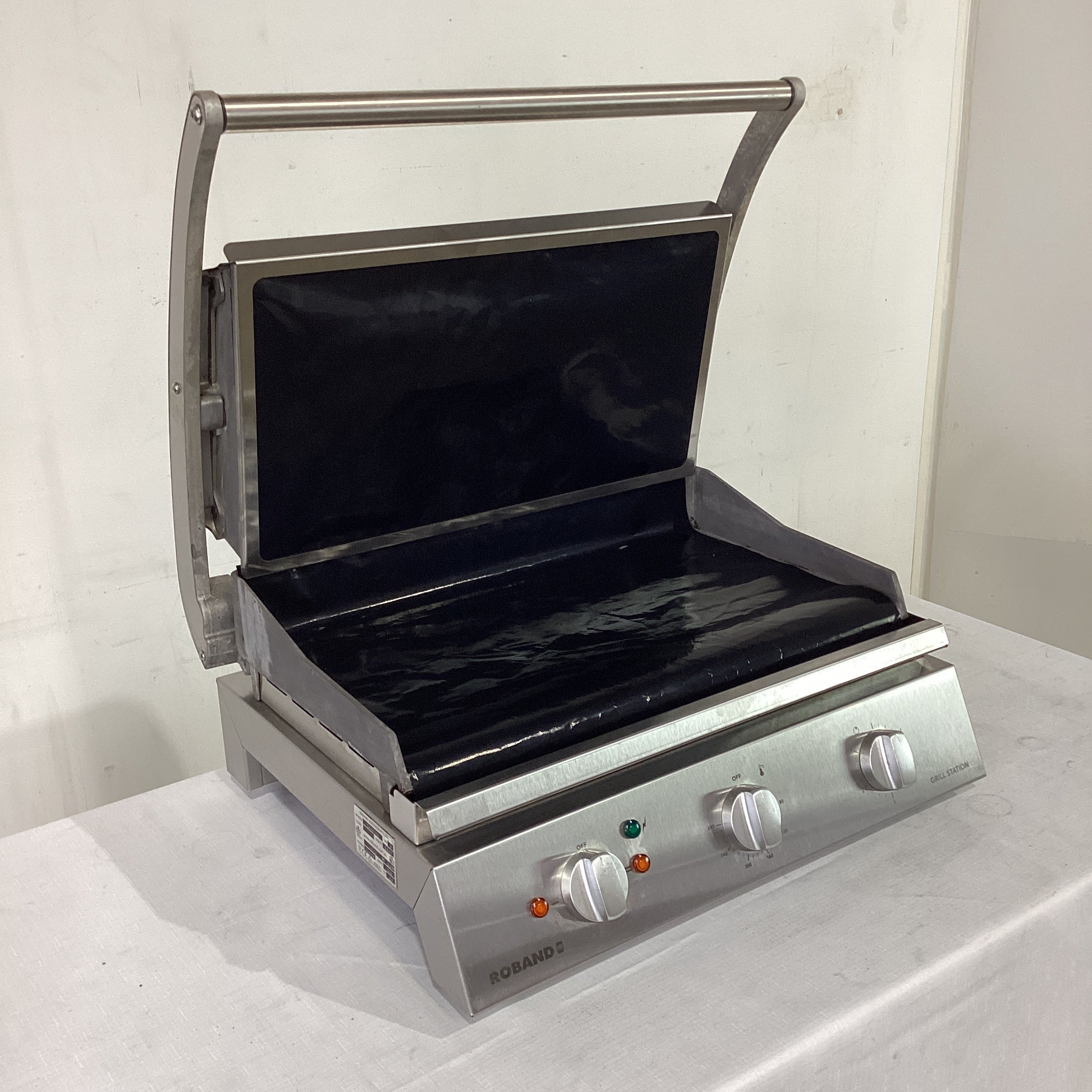 Roband GSA815S Grill Station - 846448