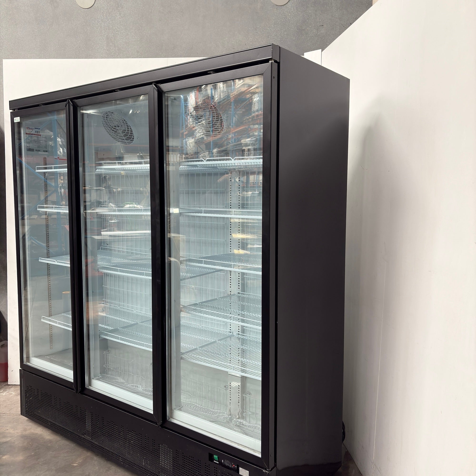 Thermaster LG-1500BGBMF Upright Freezer - 847681