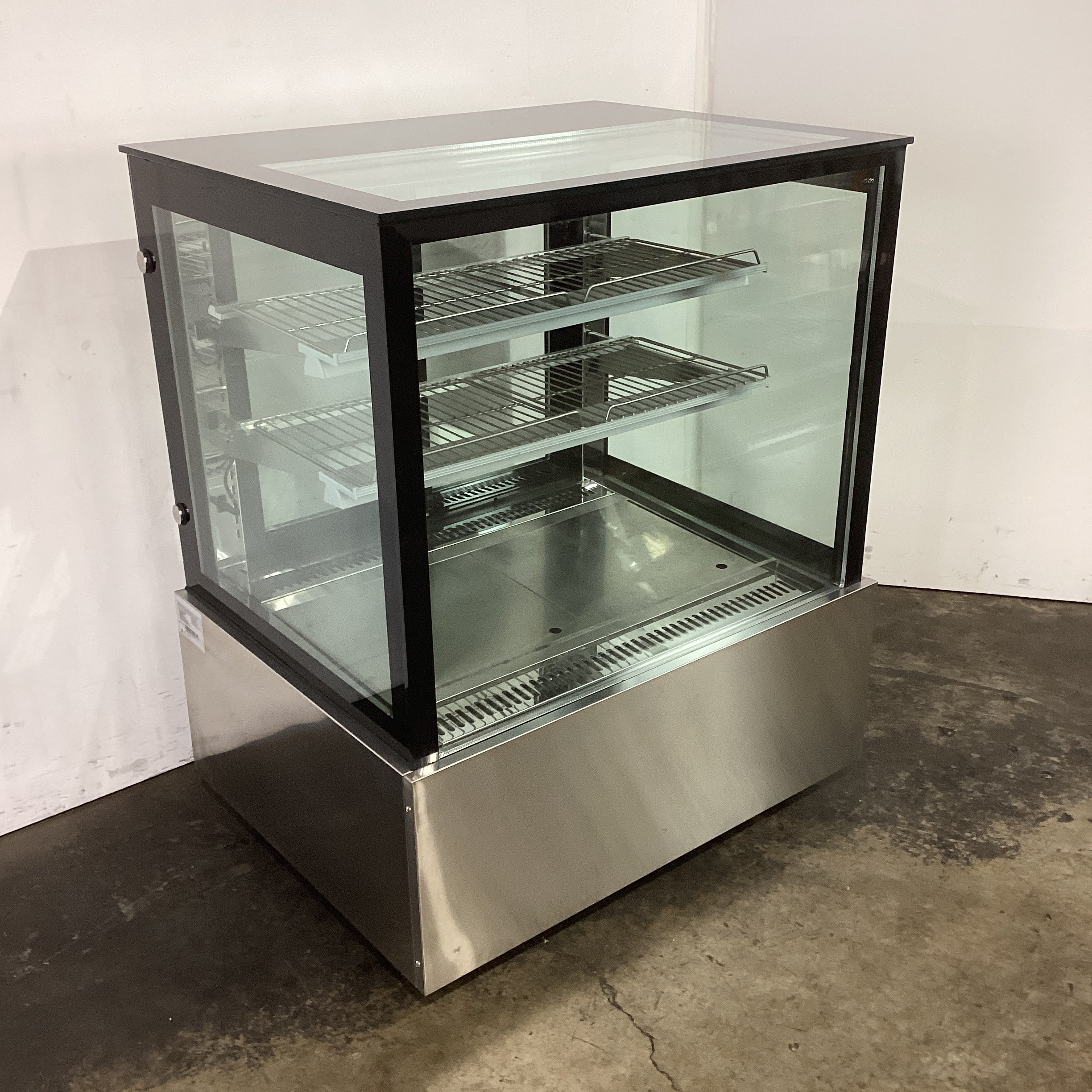 Bonvue SSU90-2XB Compact Cold Food Display - 848014