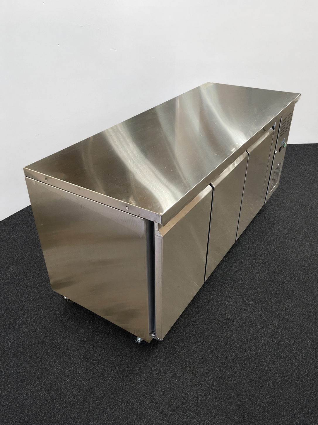 Polar G597-A Undercounter Fridge - 848346