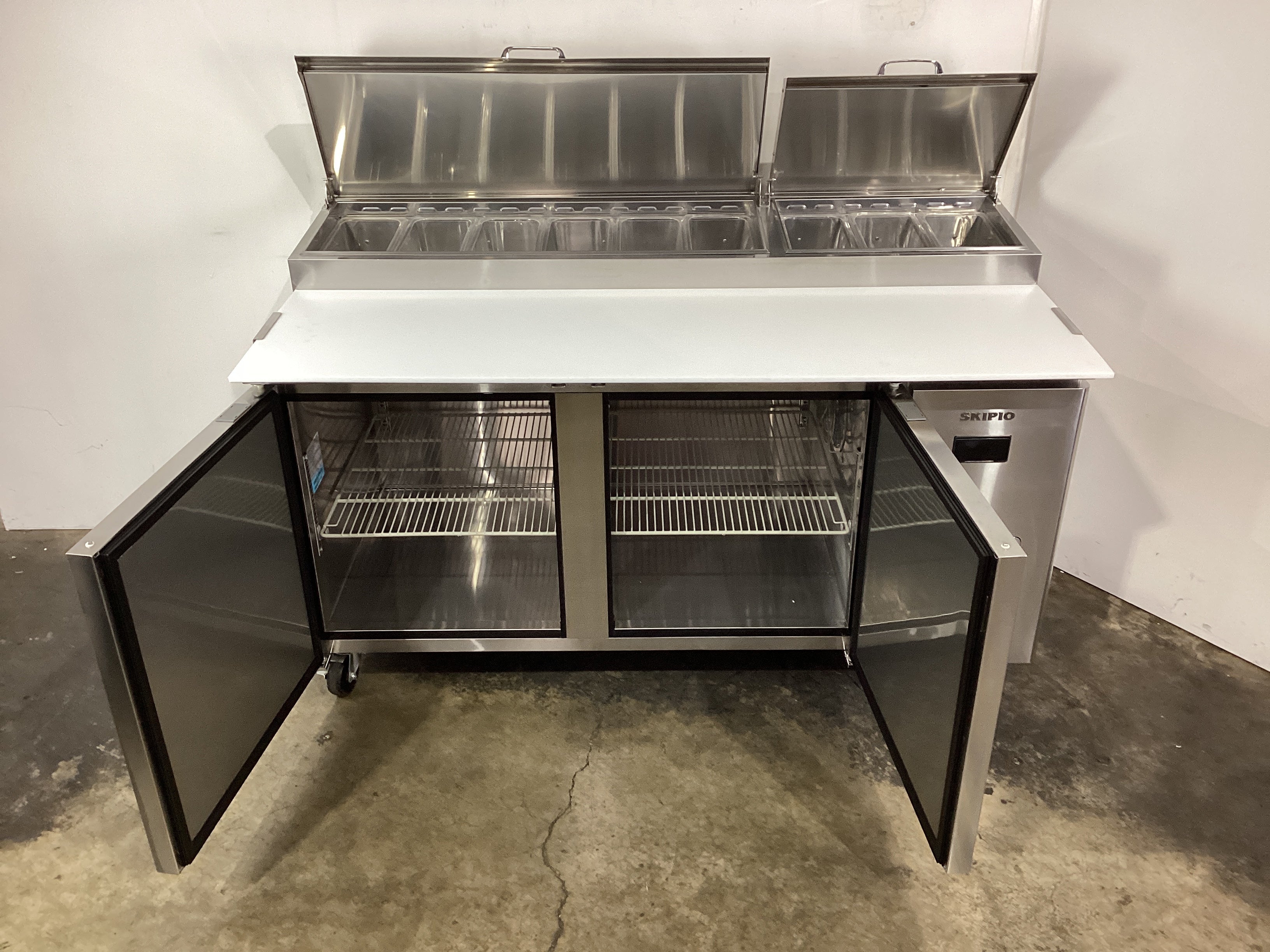 Skipio SPR-67SD Pizza Prep Table - 848744