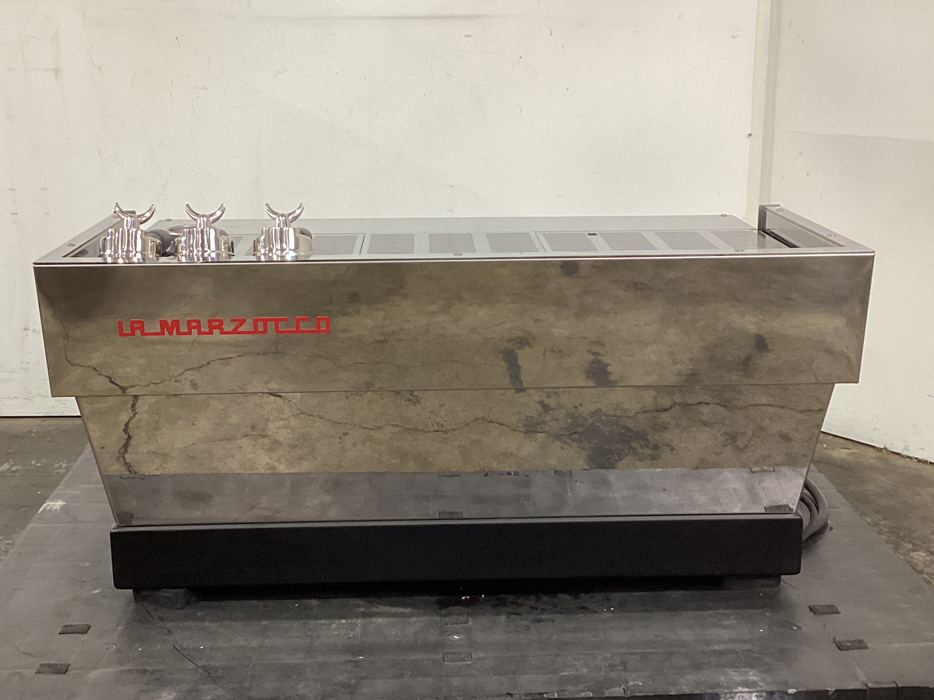 La Marzocco 3AVHW 3 Group Coffee Machine - 849033