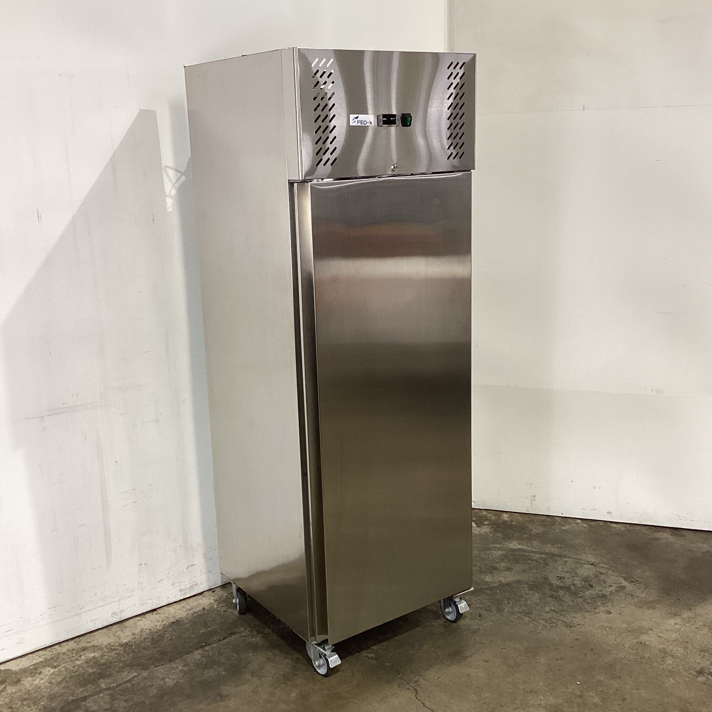 FED-X XURF400SFV Upright Freezer - 849199
