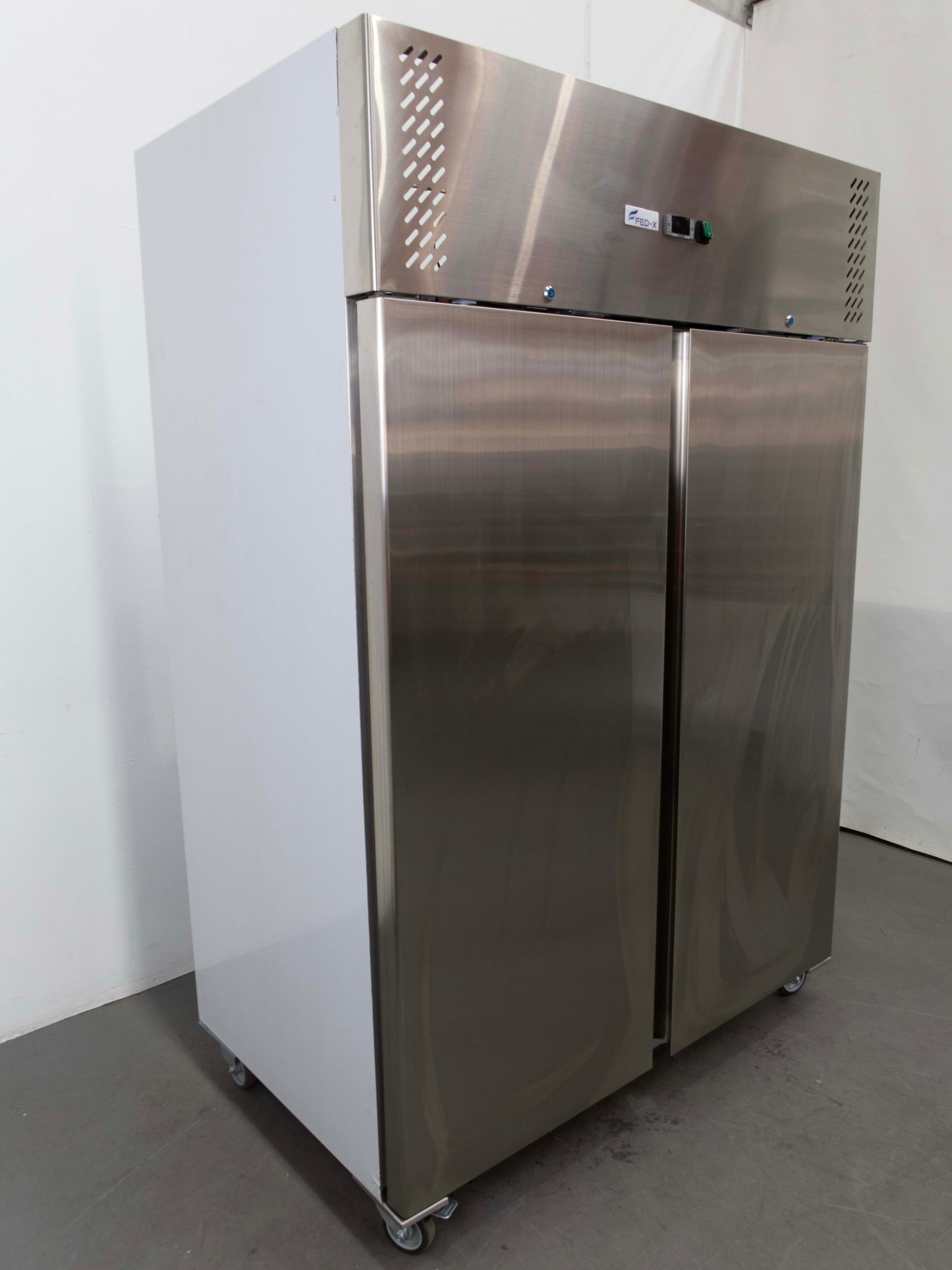 FED XURF1200SFV Upright Fridge - 851125