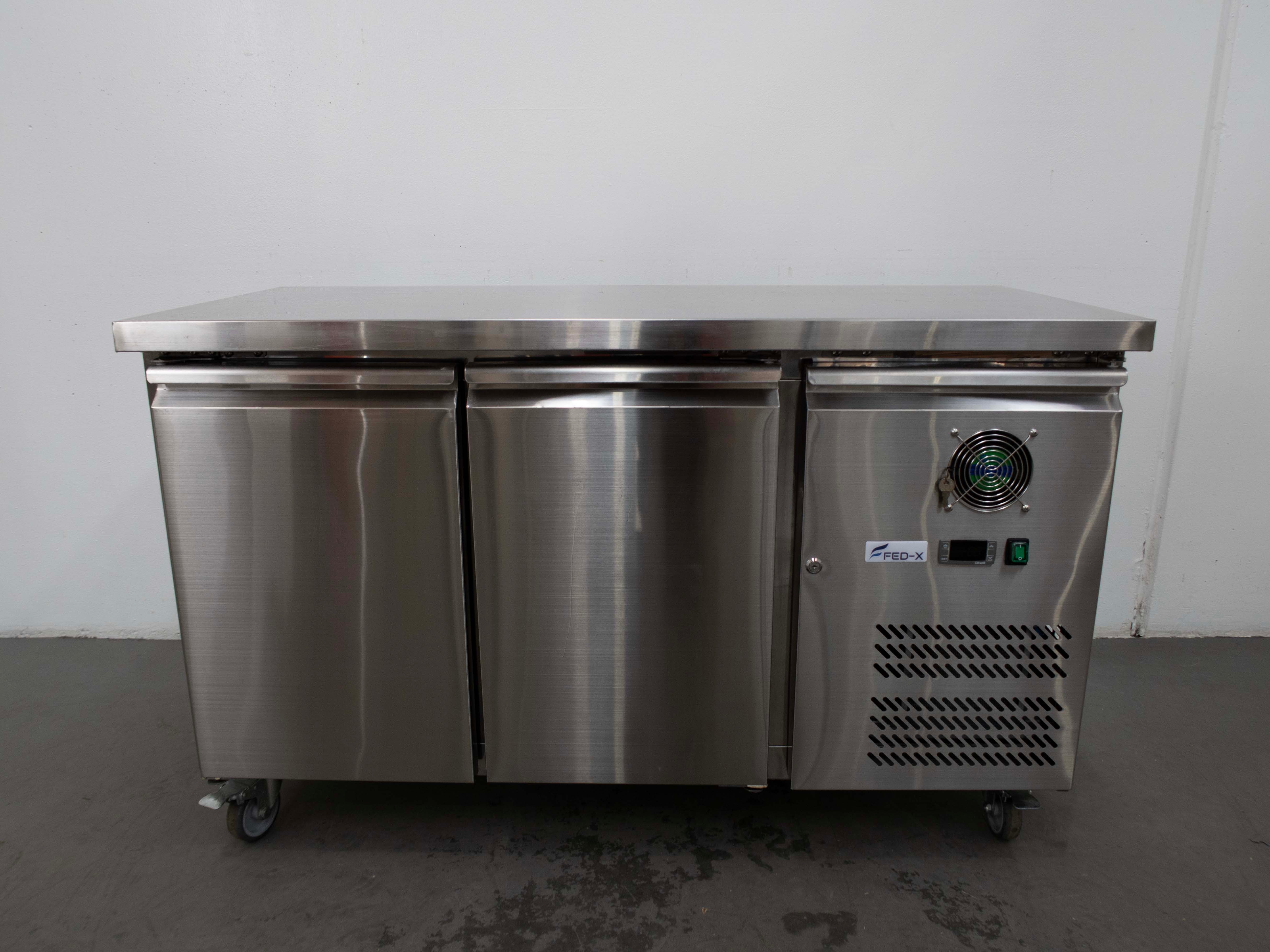 FED-X XUB6C13S2V Undercounter Fridge - 851978