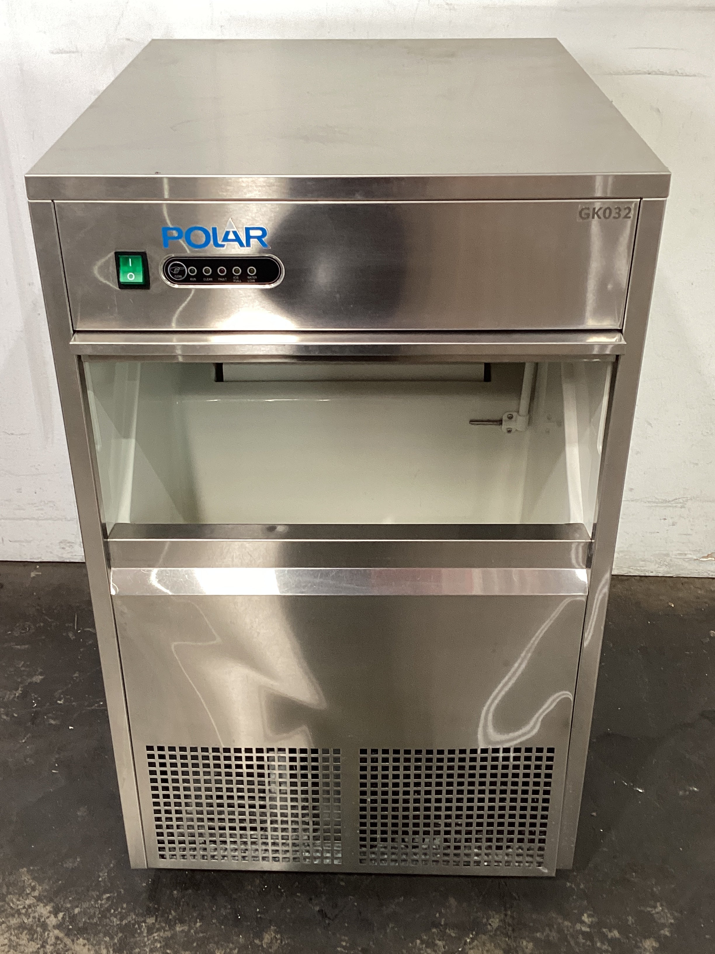 Polar G-Series GK032-A Ice Machine - 852226