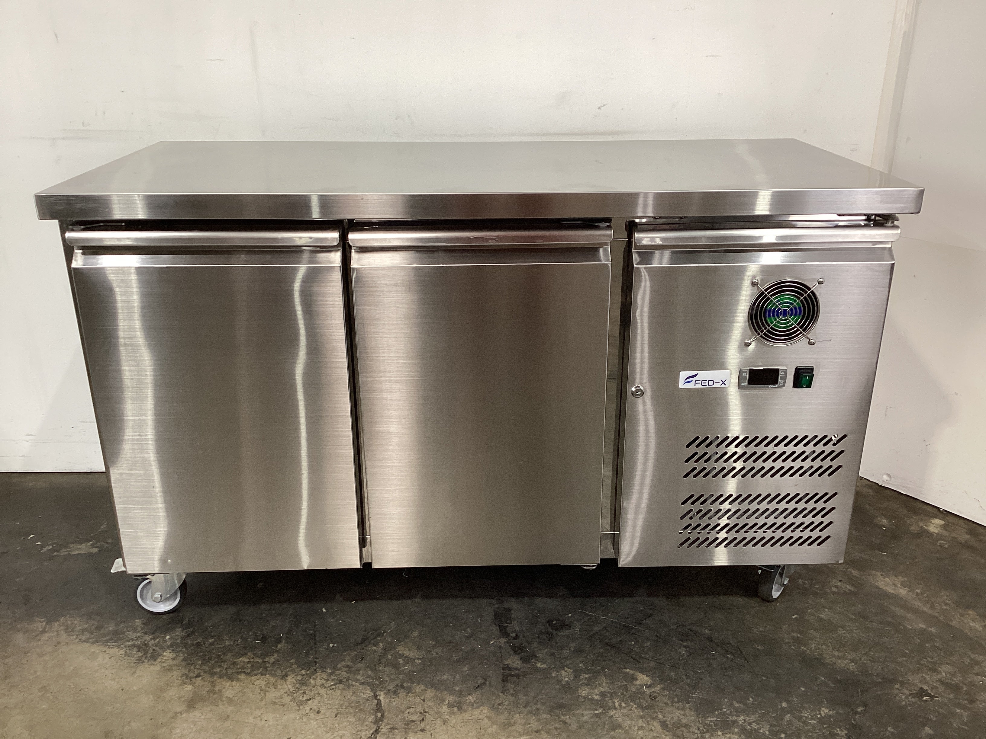 FED-X XUB6C13S2V Undercounter Fridge - 852674