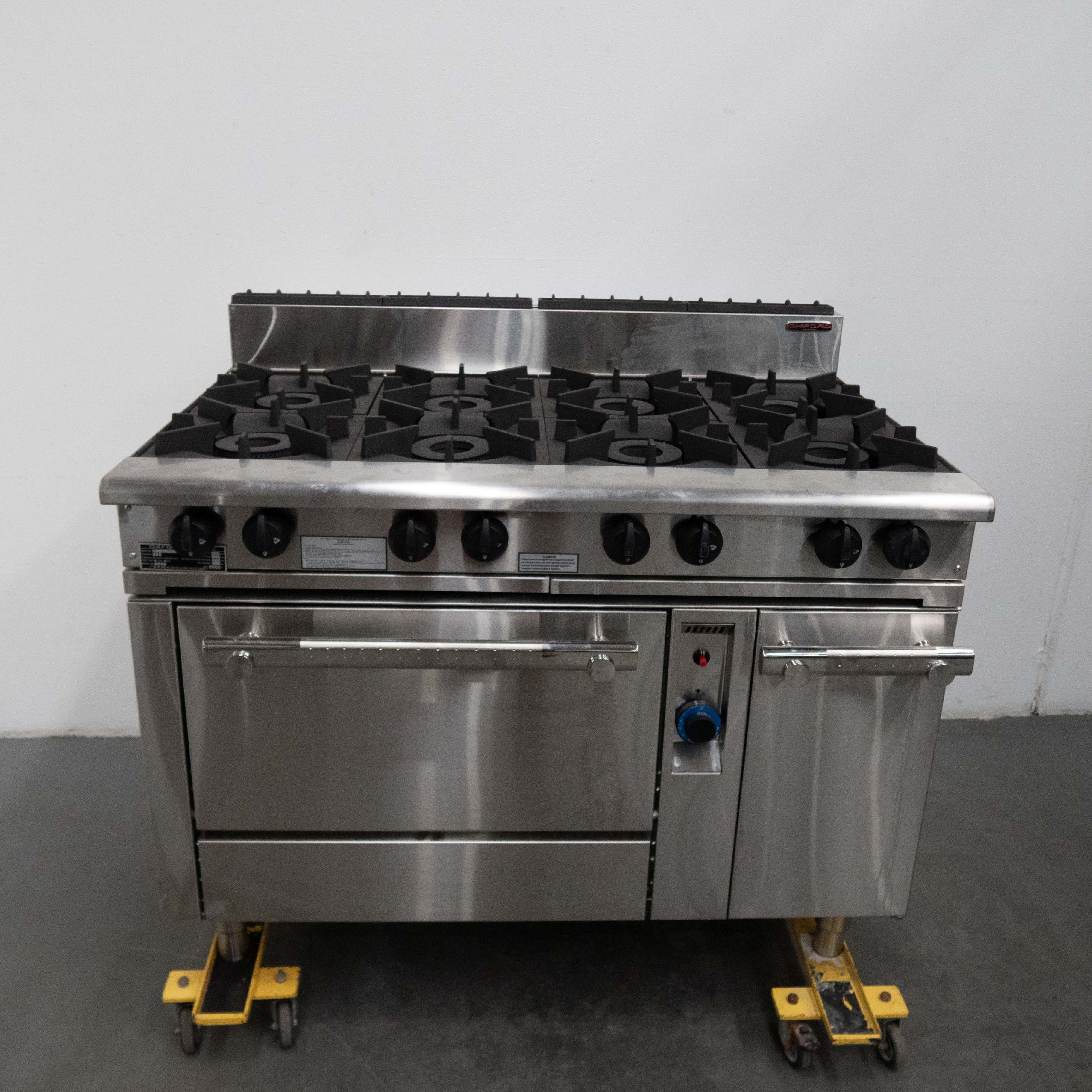 Oxford 8BBT-OV-L 8 Burner Oven Range - 852770