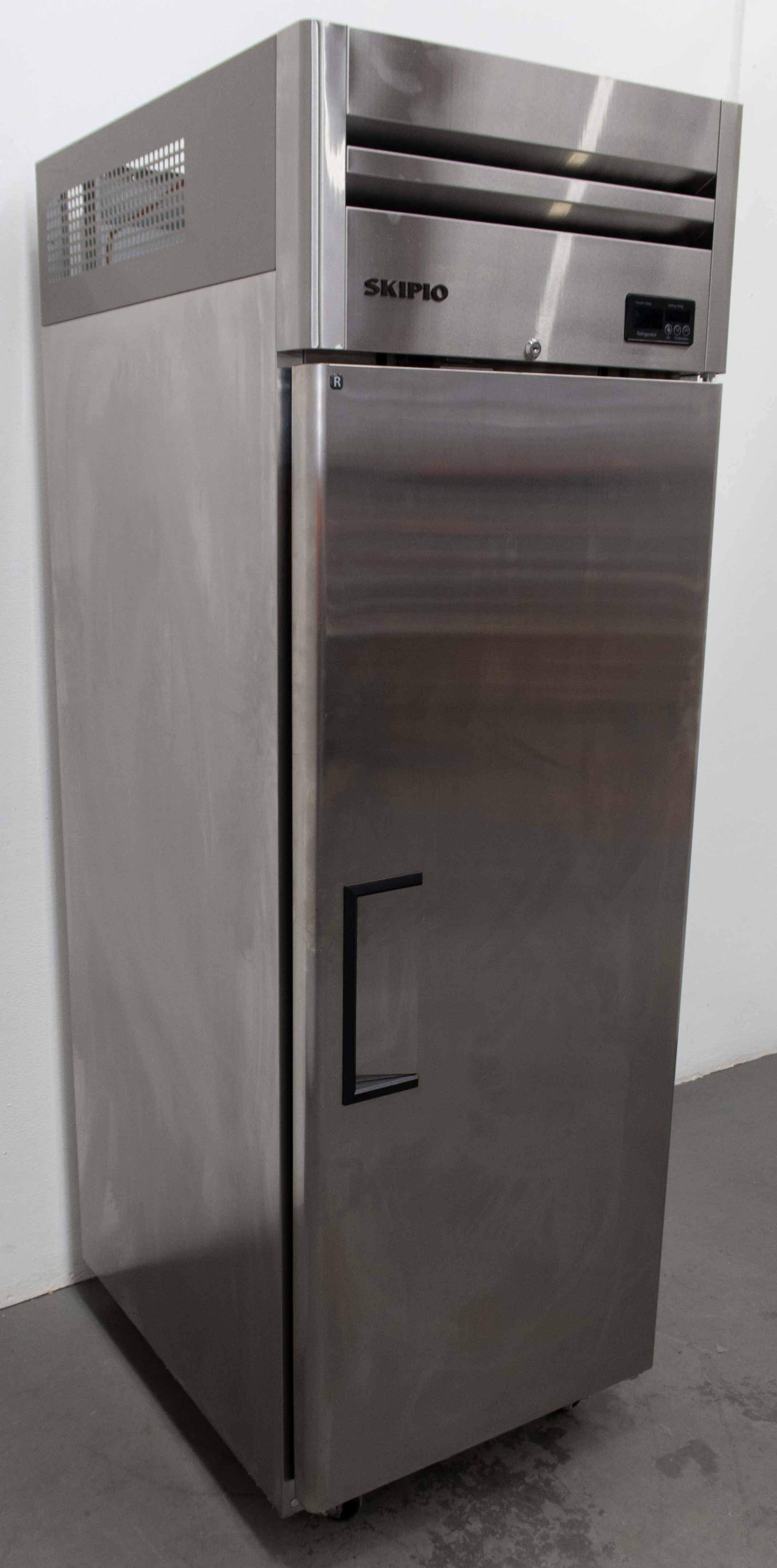 Skipio SRT25-1(2) Upright Fridge - 852771