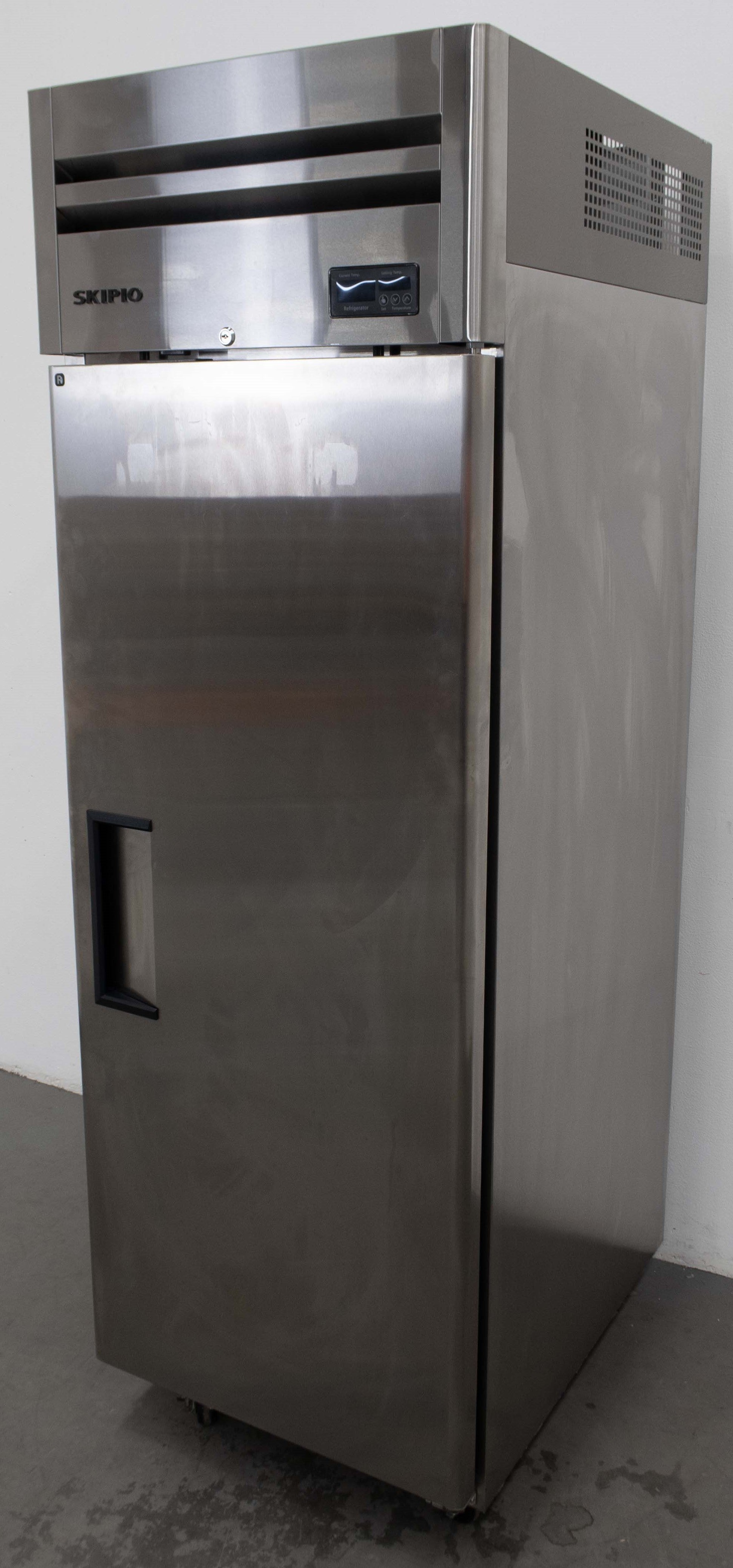 Skipio SRT25-1(2) Upright Fridge - 852771