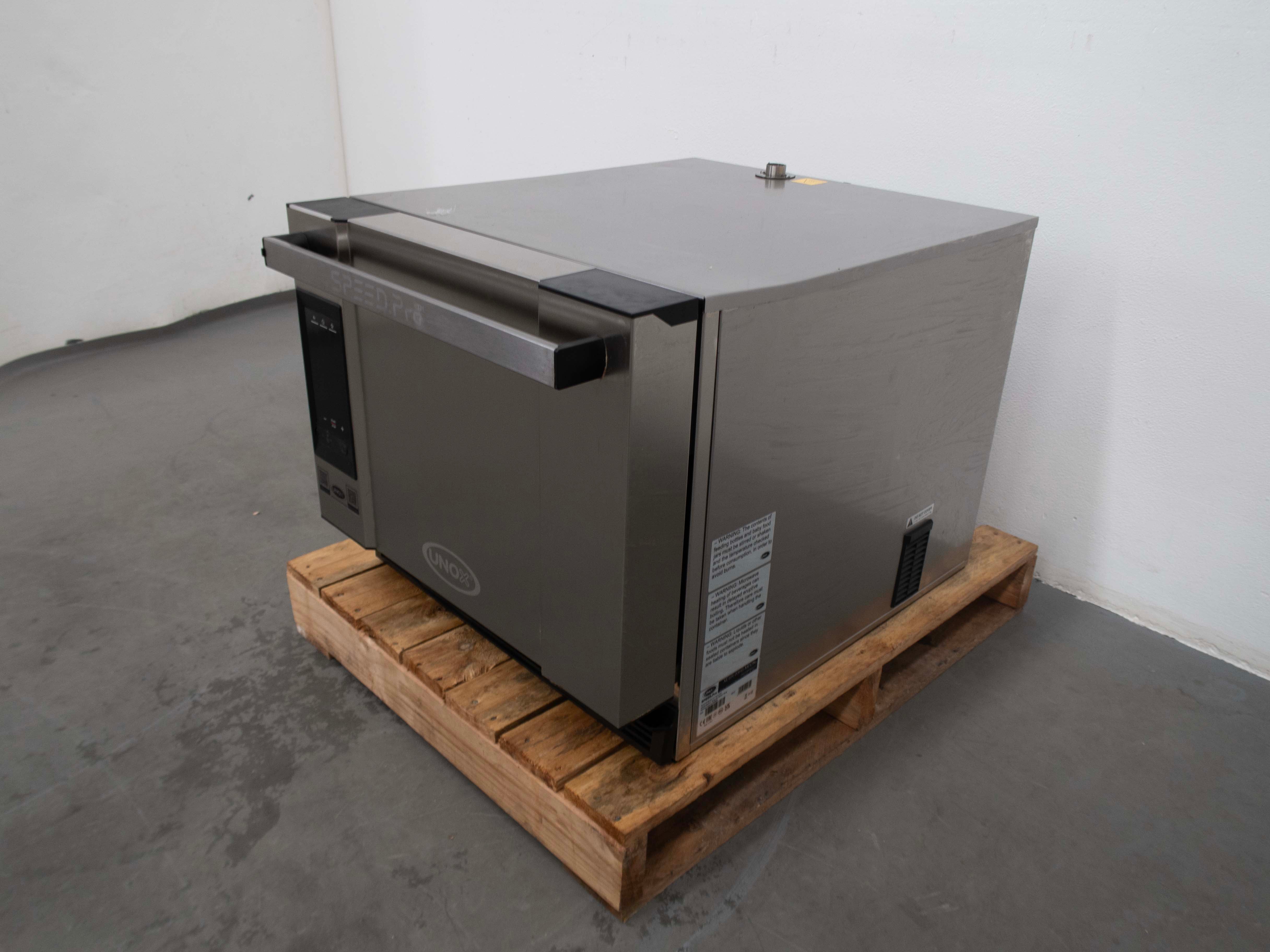 Unox XESR-03HS-MDDN Speed Oven - 852900