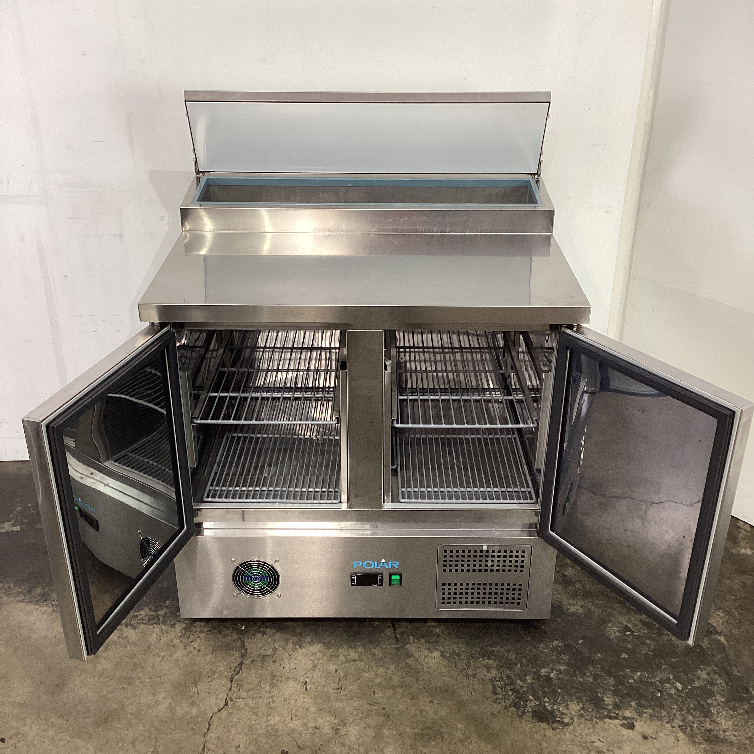 Polar G604-A Pizza Prep Fridge - 854181