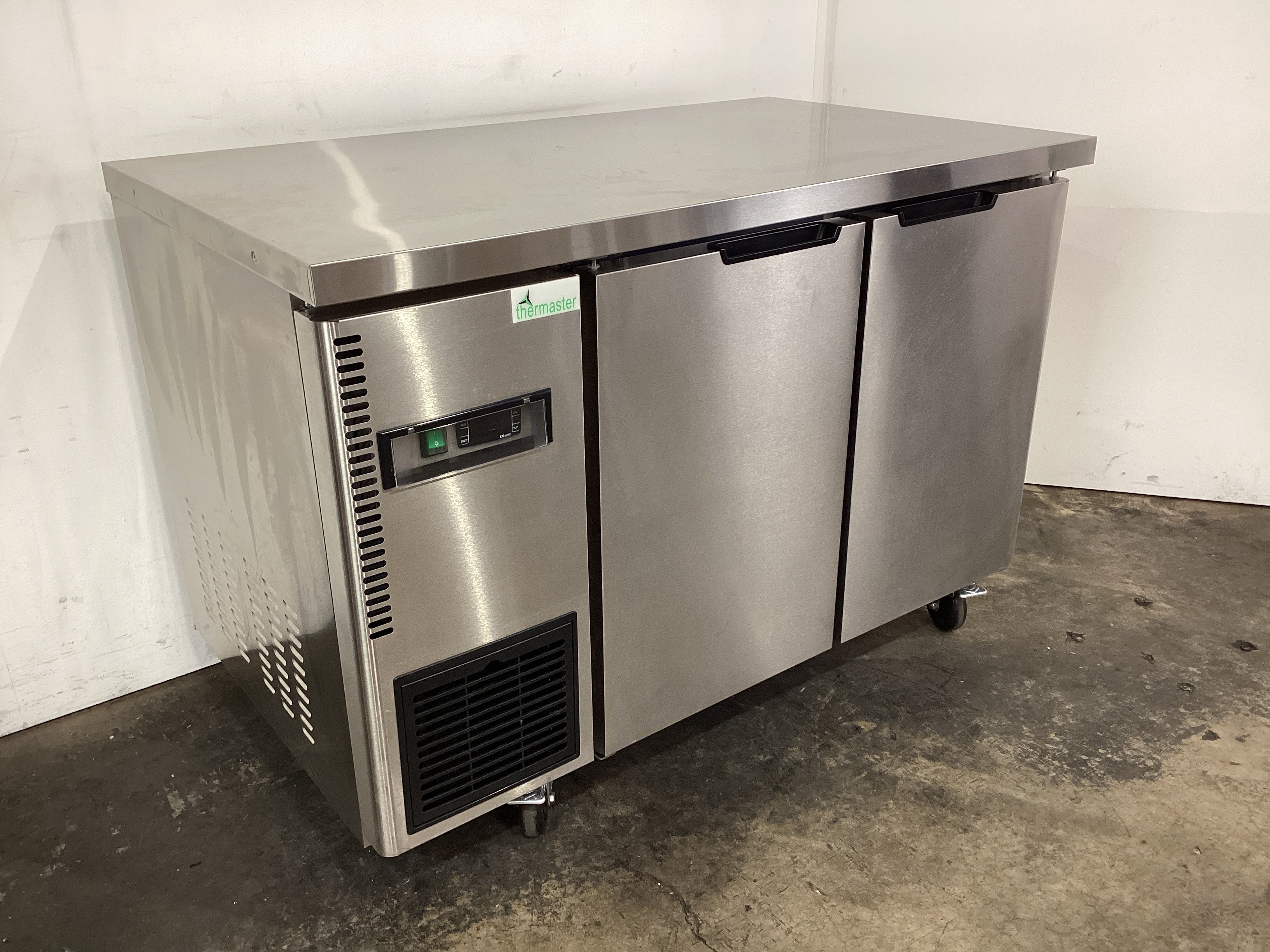 FED TL1200BT Underbench Freezer - 855270