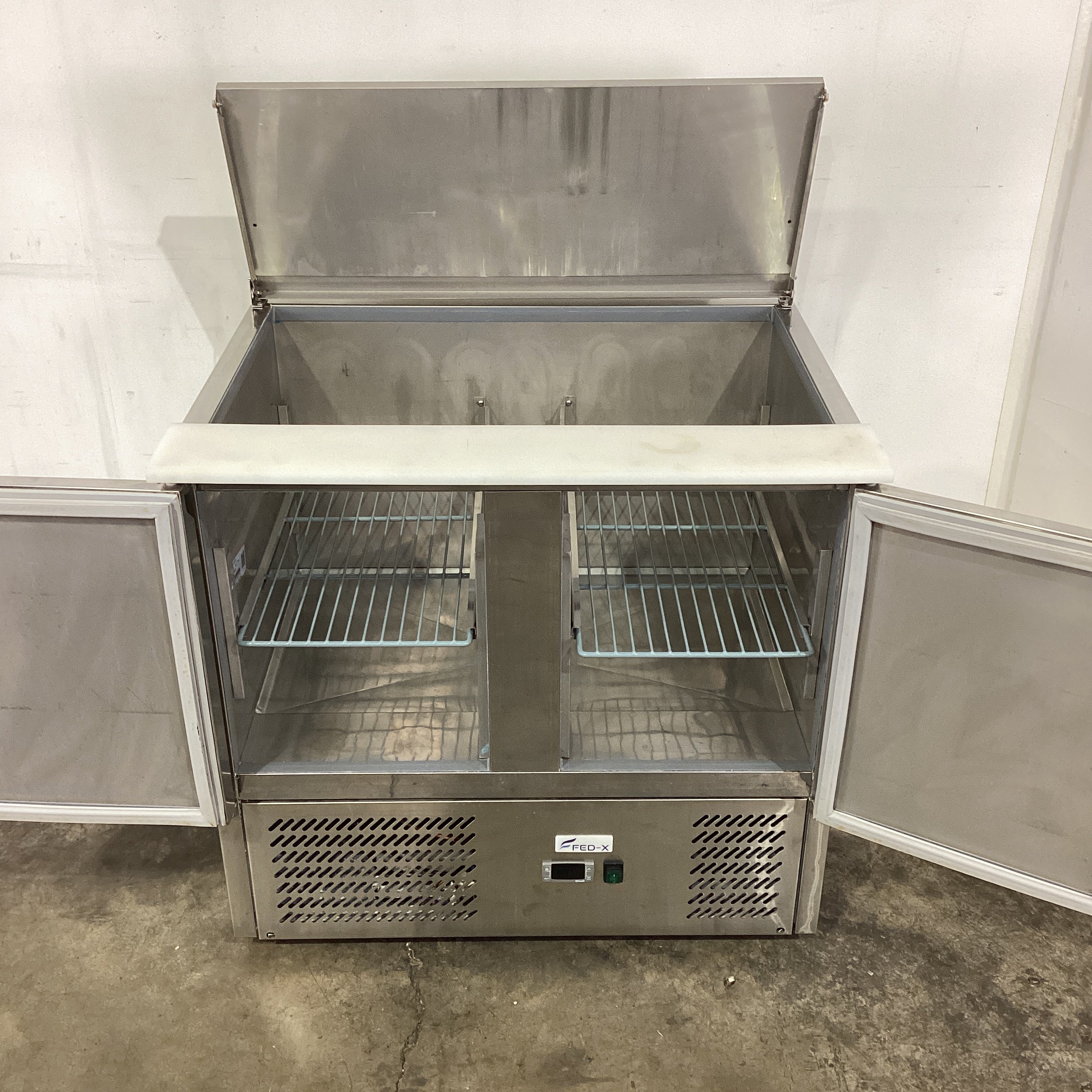 FED-X XGNS900S Salad Prep Fridge - 855430