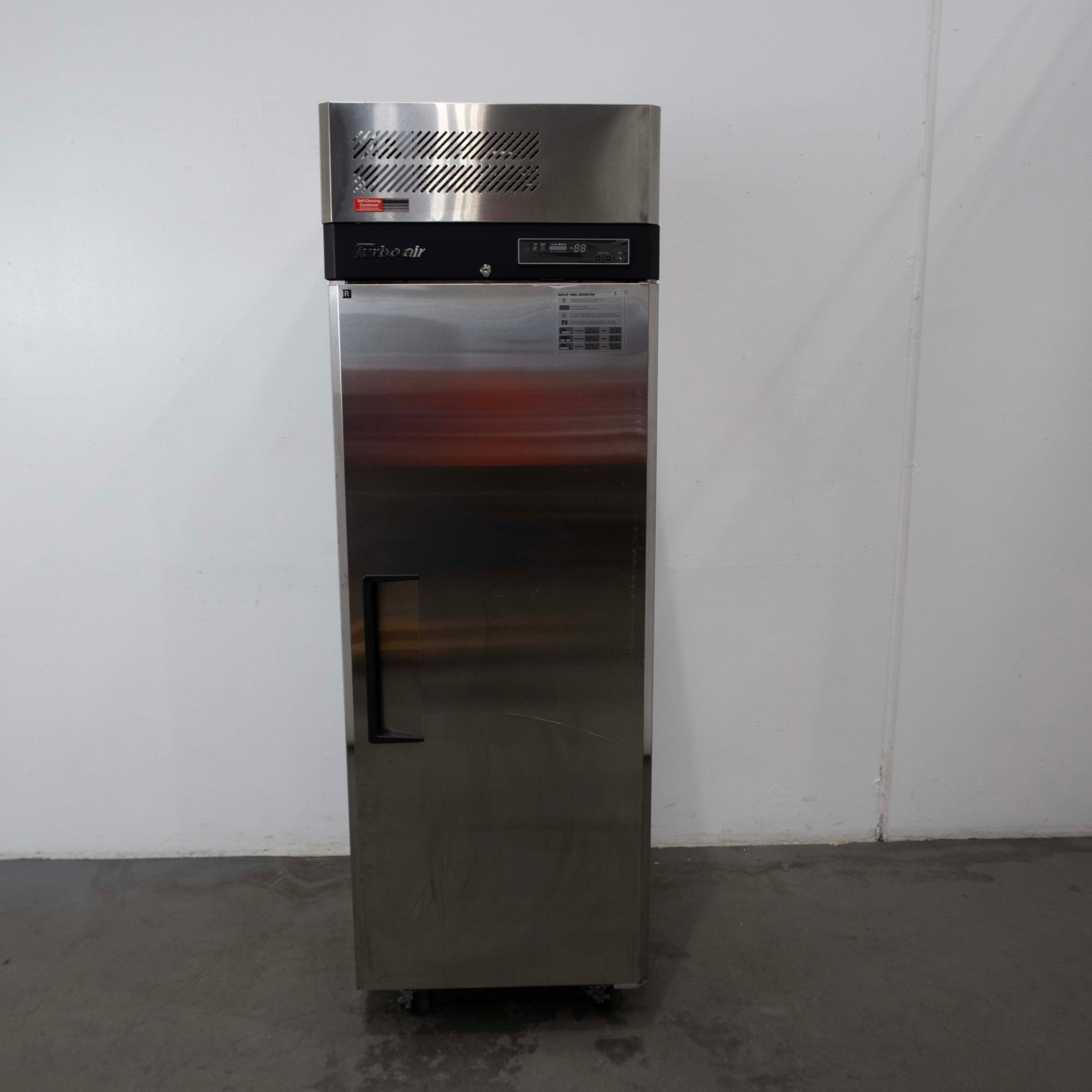 Turbo Air KR25-1 Upright Fridge - 855757