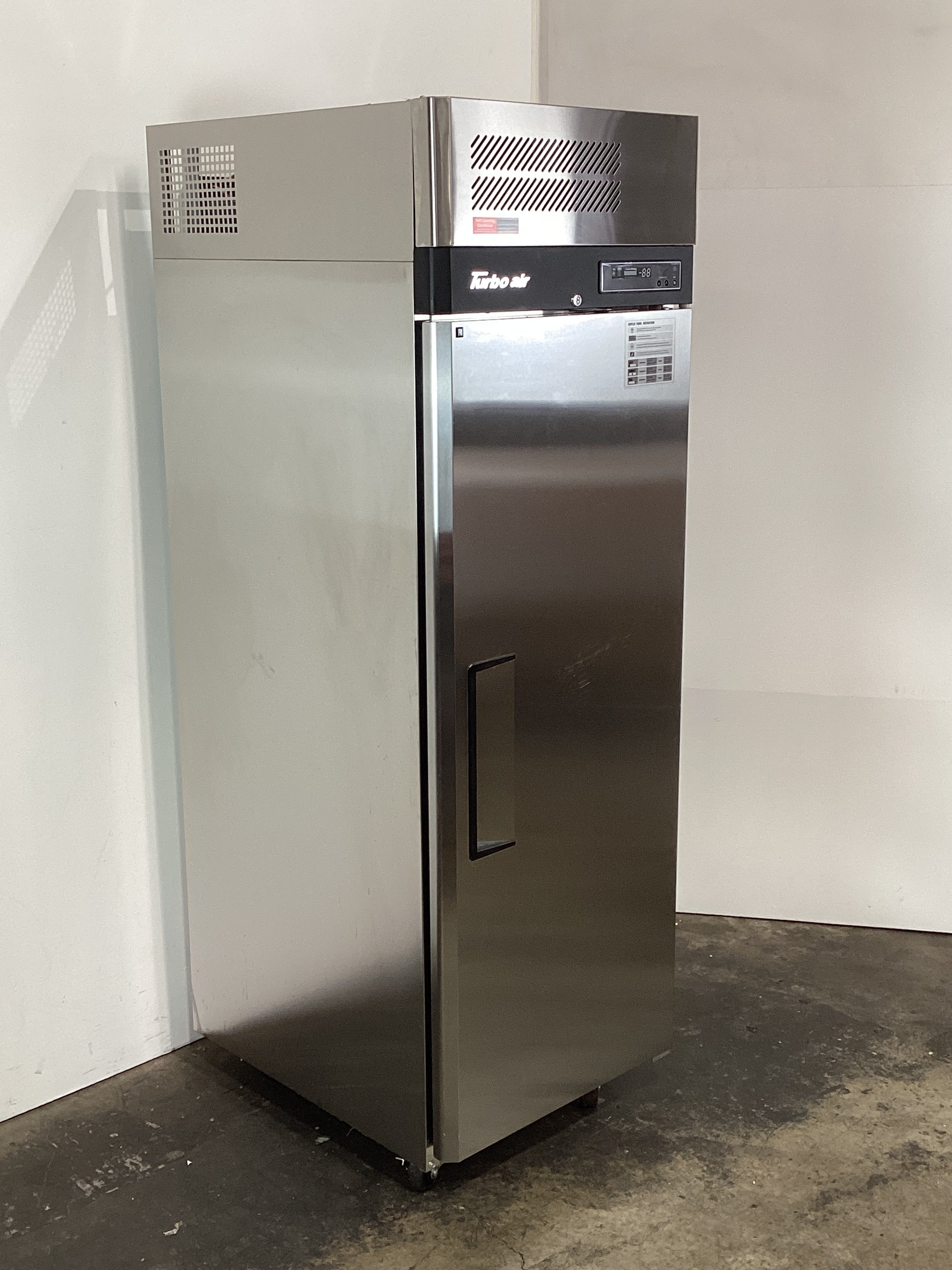 Turbo Air KR25-1 Upright Fridge - 855757