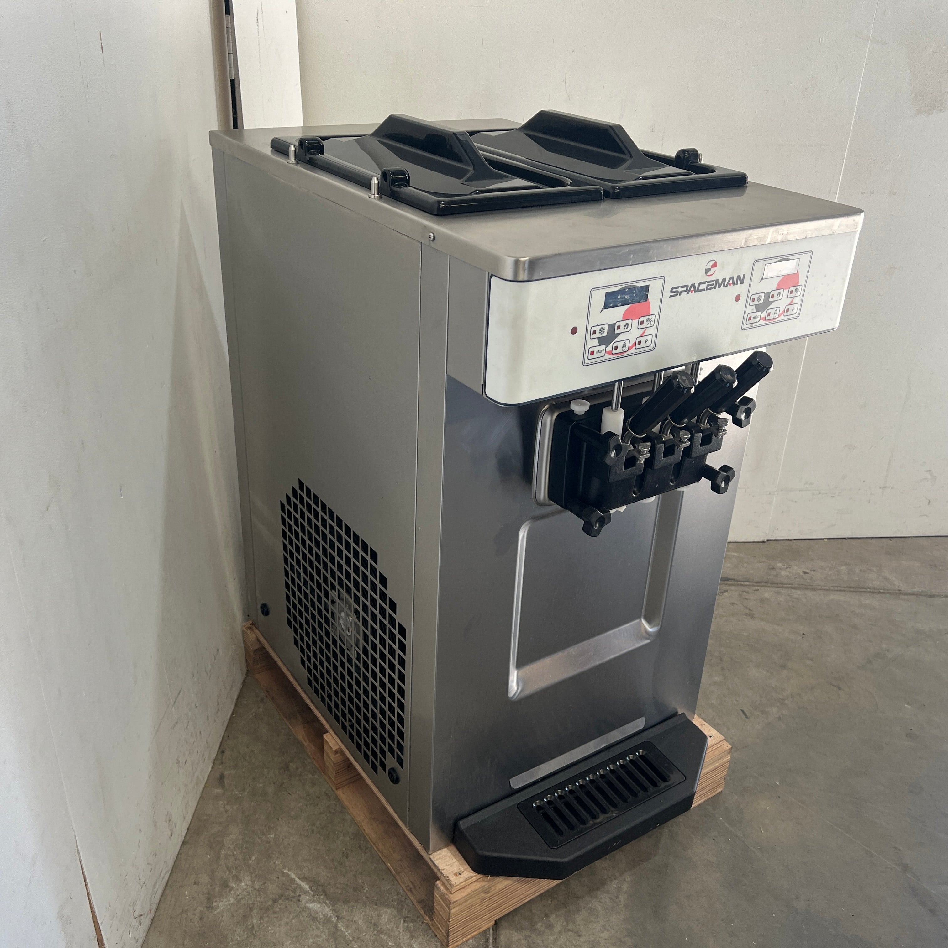 Spaceman 6235-C Ice Cream Machine - 857027