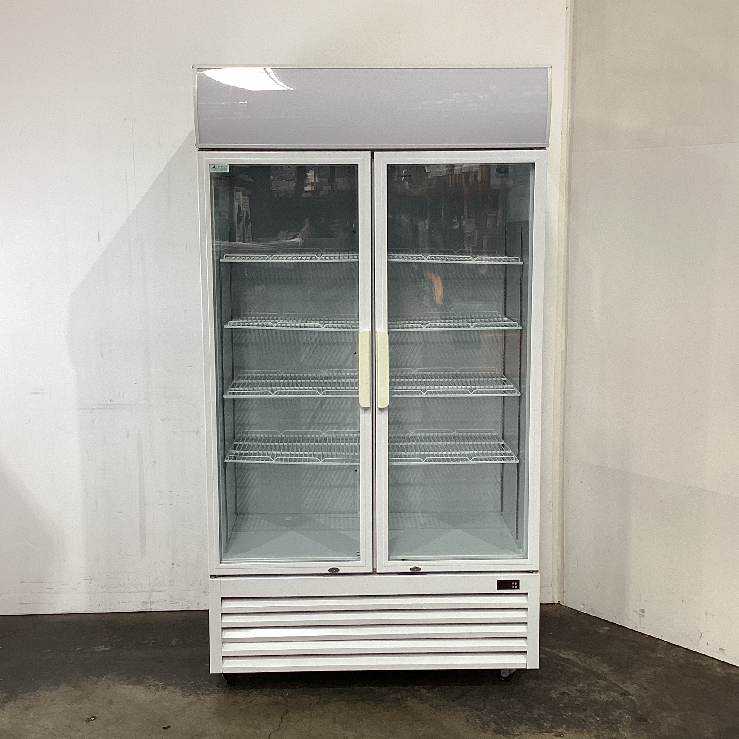 Thermaster LG-1000P Upright Drink Fridge - 858720