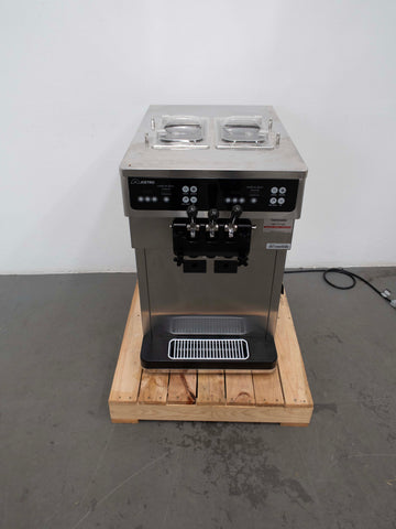 Icetro ISI-163TT Countertop Soft Serve Machine - 859049