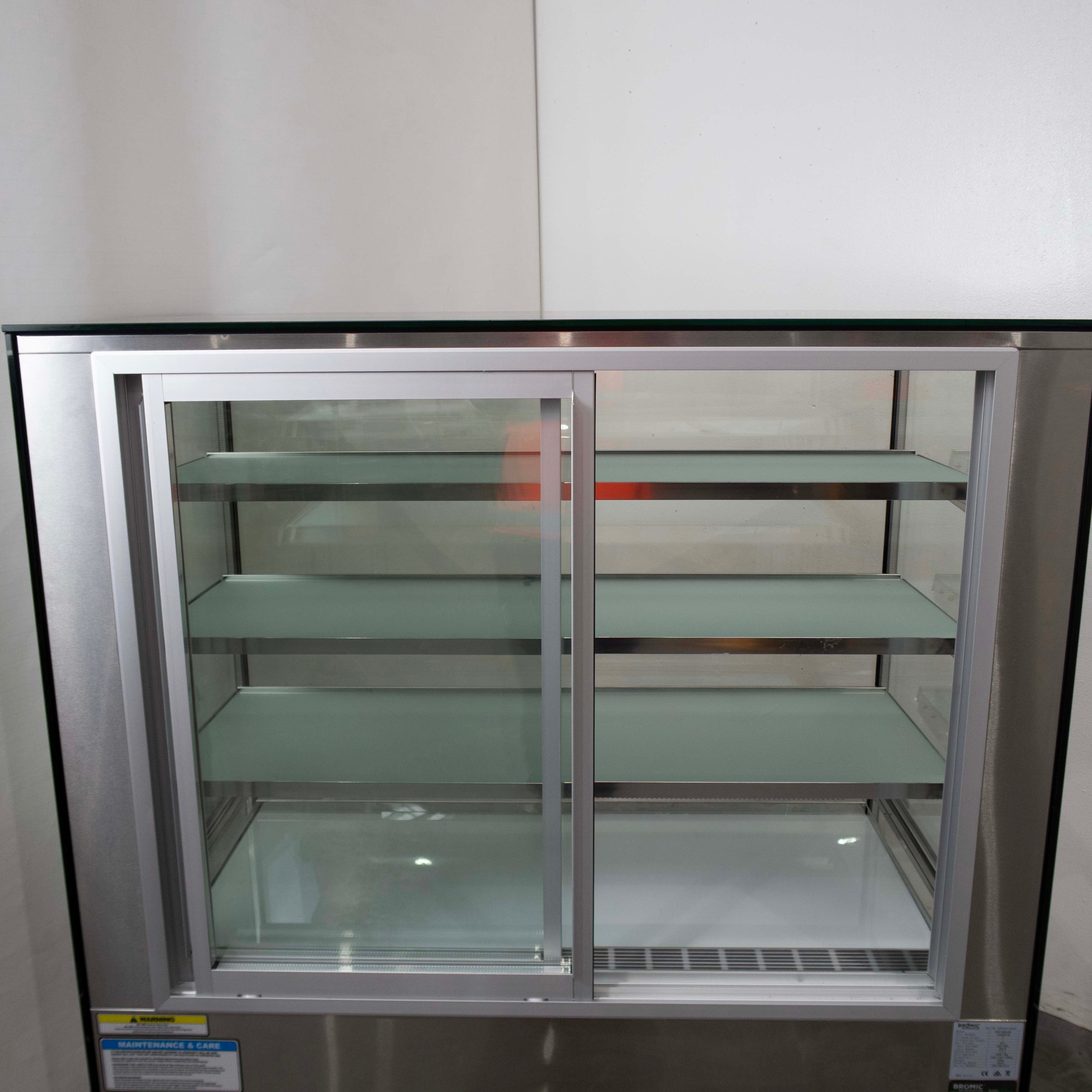 Bromic FD4T1200C-NR Cake Display - 860071