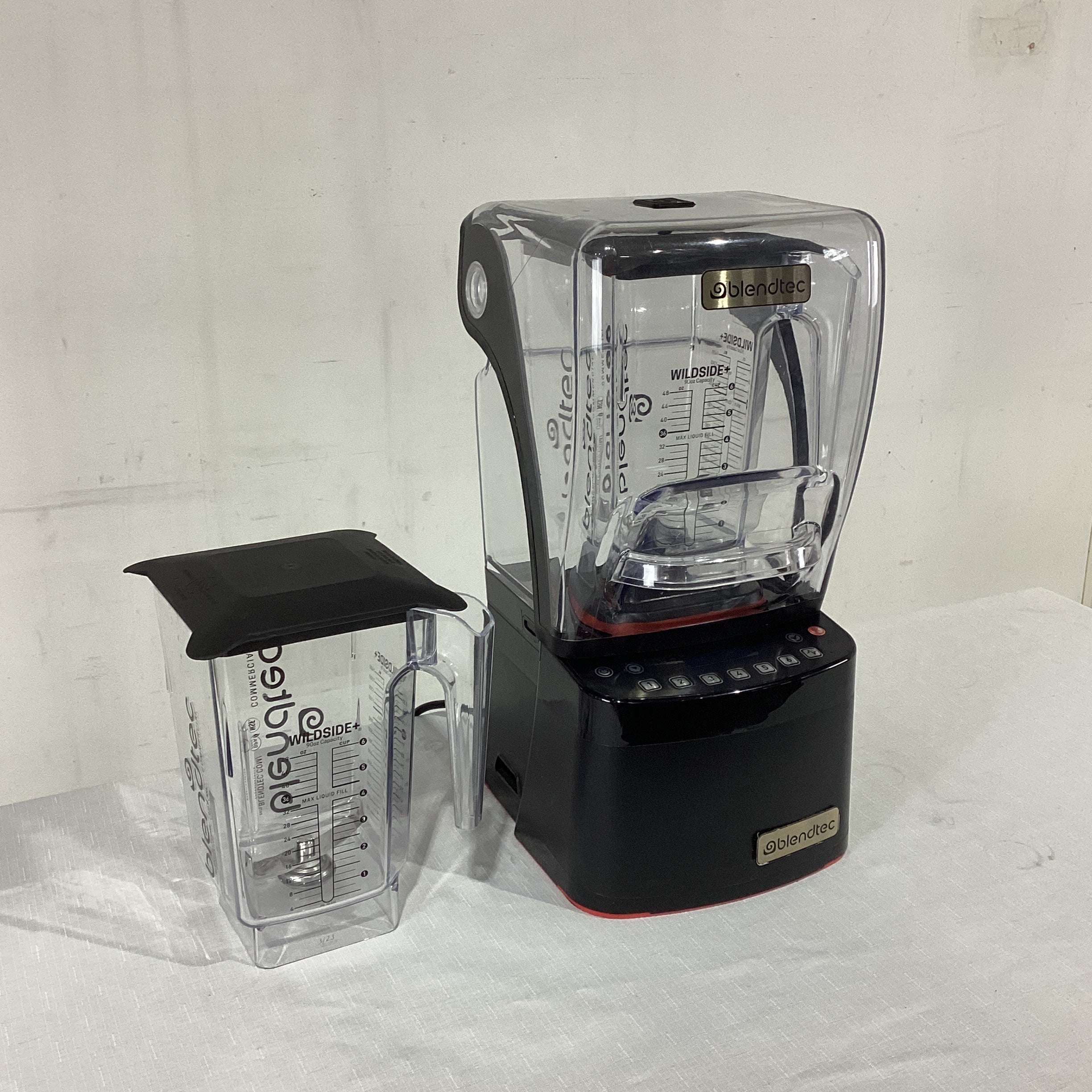 Blendtec Stealth 885 Blender - 860478
