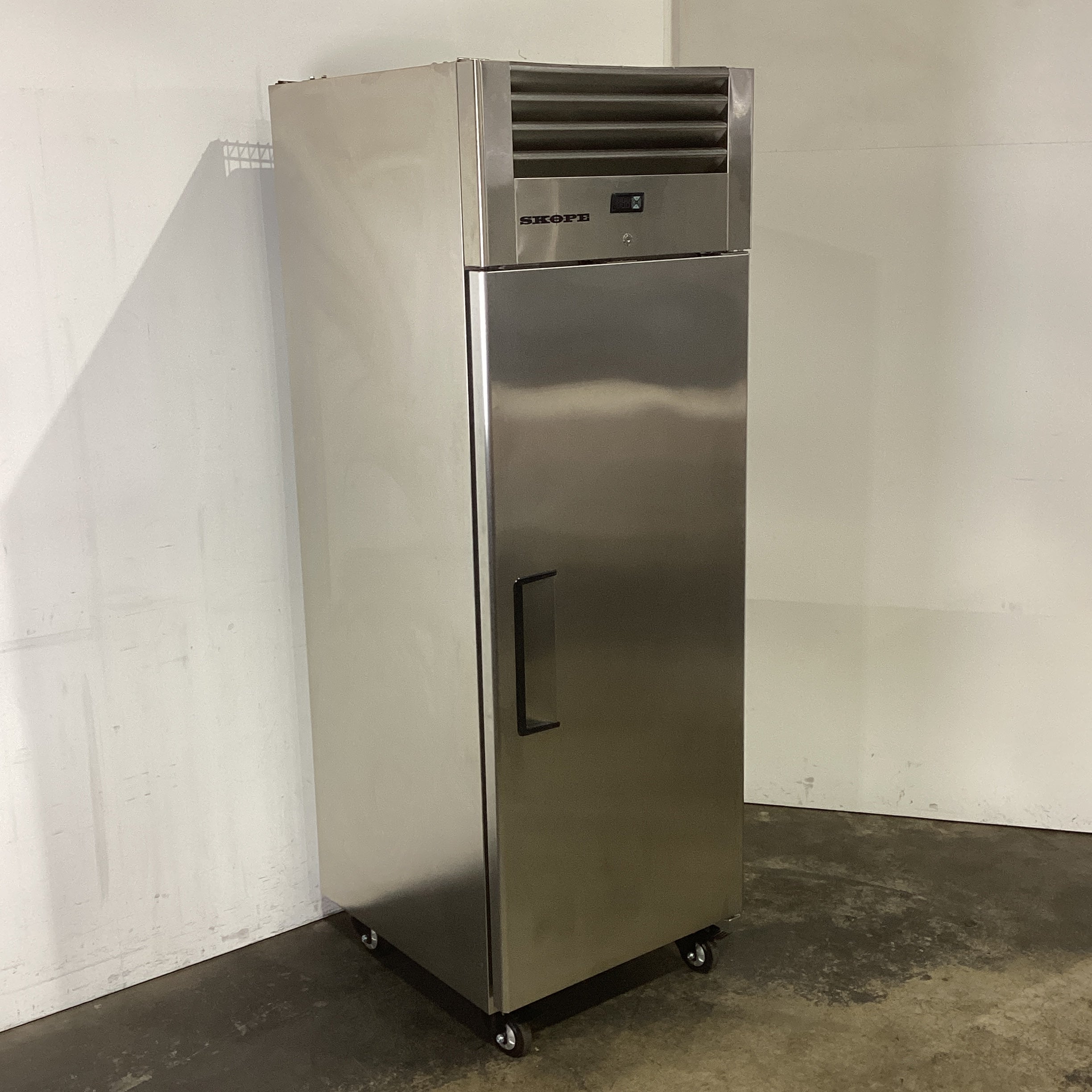 Skope RF7.UPF.1.SD Upright Freezer - 860698