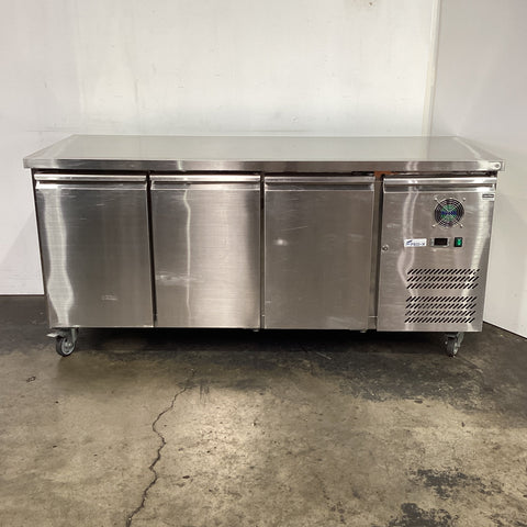 FED-X XUB7C18S3V Undercounter Fridge - 861274